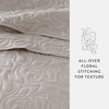 3 Piece Elegant Floral Stitching Quilt Set - Full/Queen