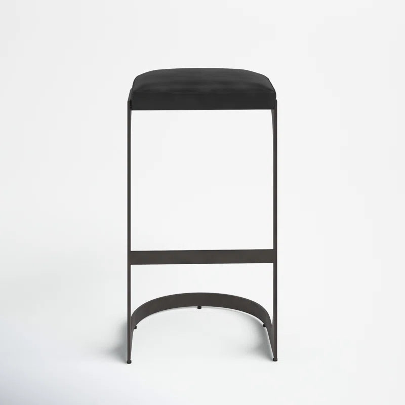 Black Bellesa Bar Stool
