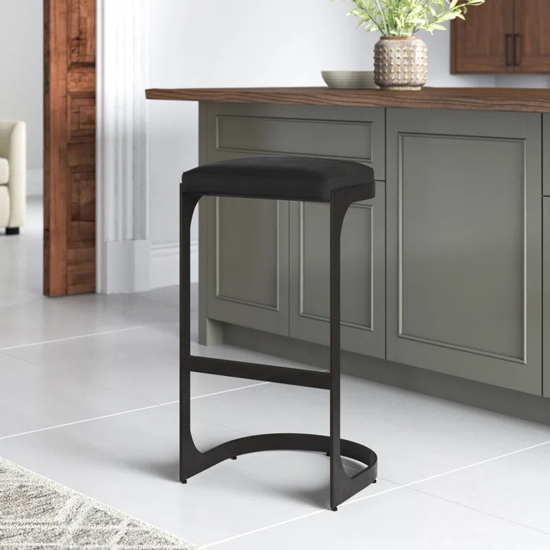 Black Bellesa Bar Stool