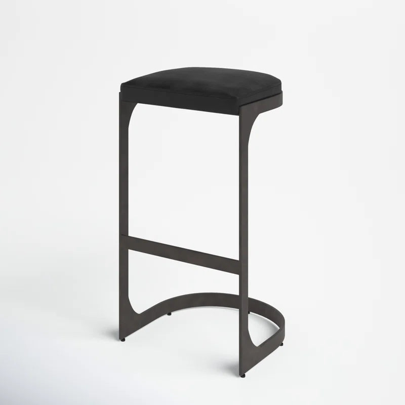 Black Bellesa Bar Stool