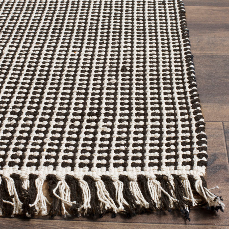 Bester Handmade Cotton Ivory/Black Rug, Rectangle 5' x 8'