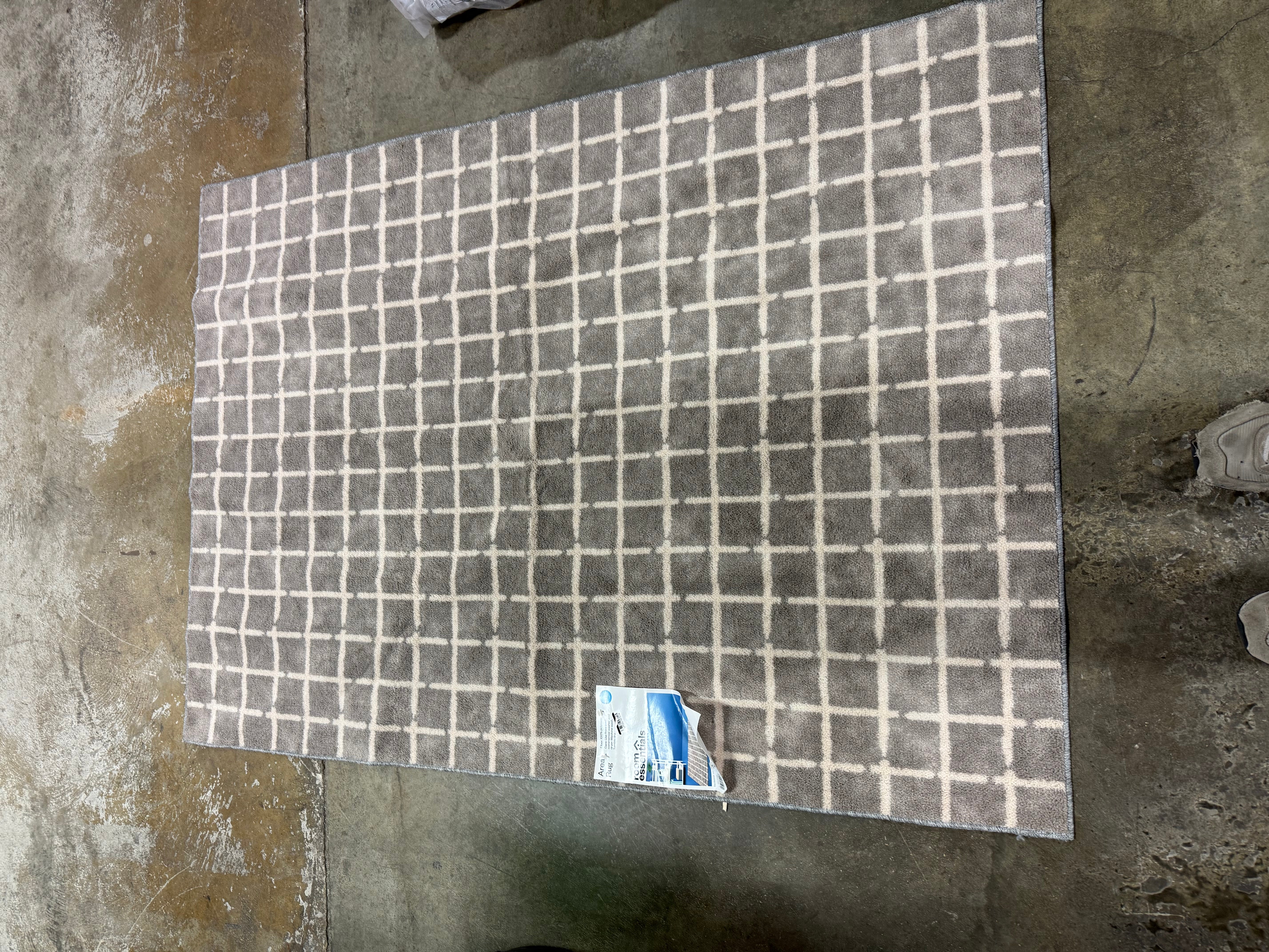 Washable Small Checkered Area Rug Gray - 4'x5'6"
