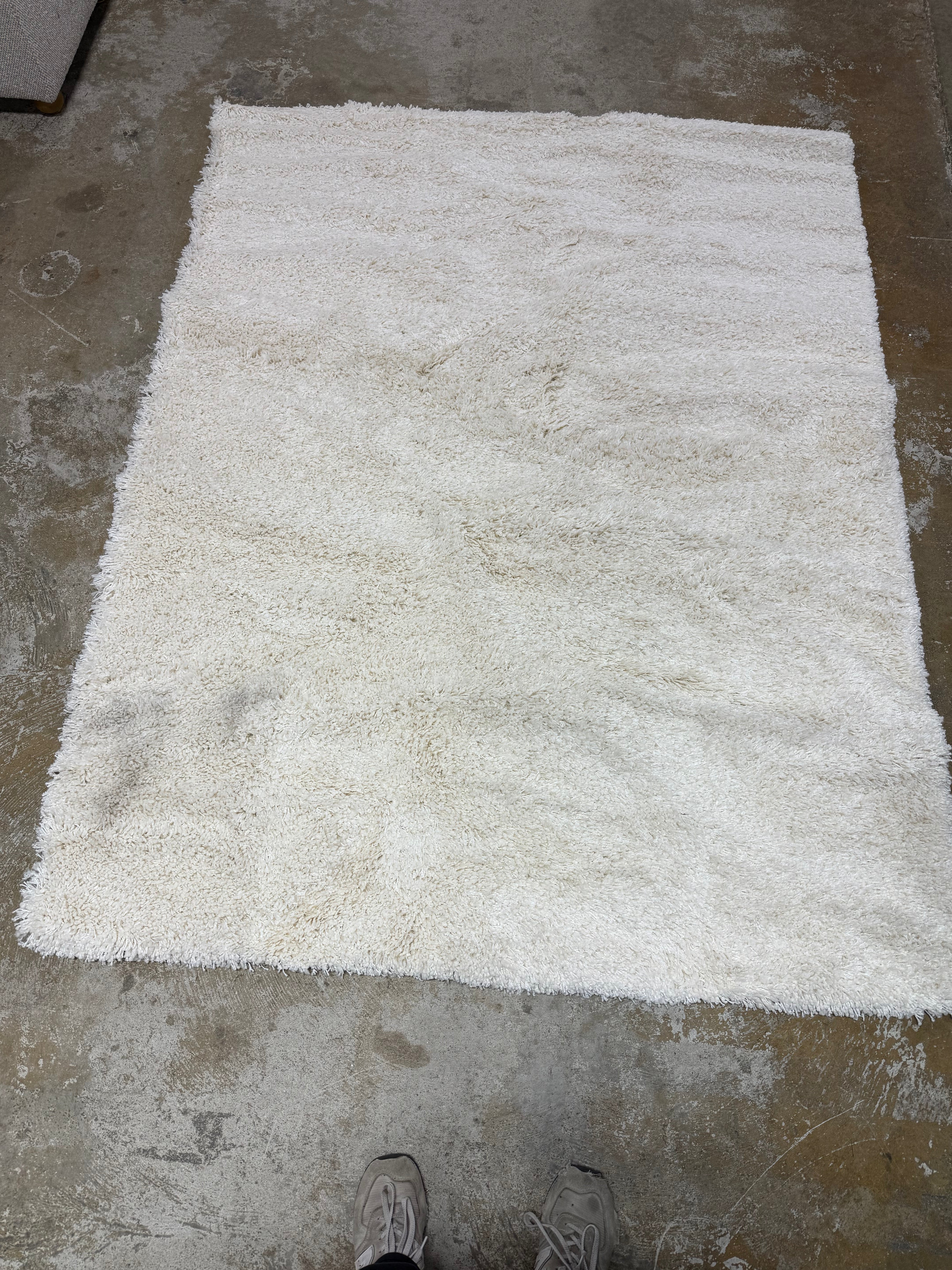 Eyelash Woven Shag Rug 5'1" x 6'11"