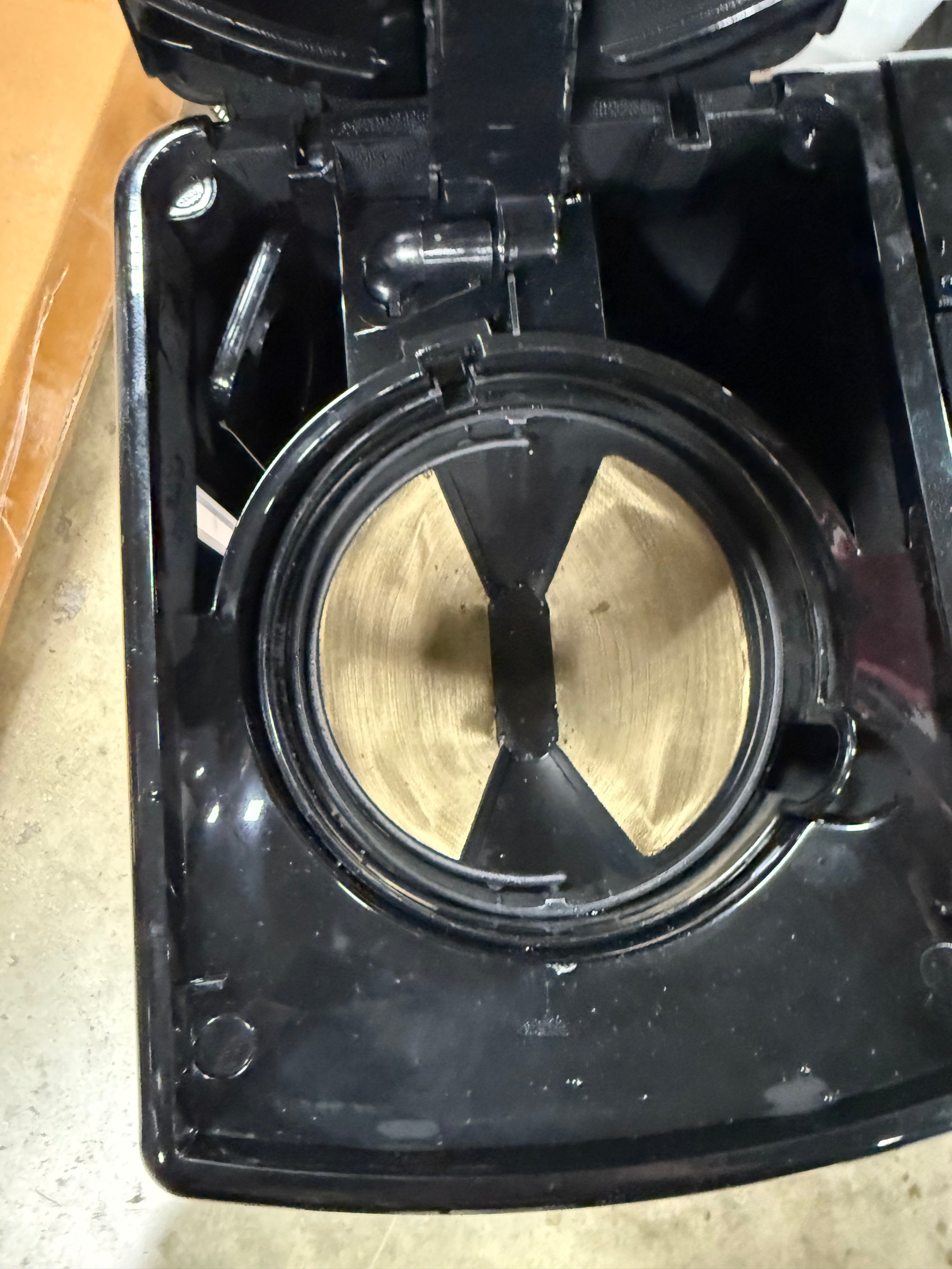 Coffee Center 12 Cup Coffeemaker and Single-Serve Brewer -  Best Combo Coffee Maker, LCD Display