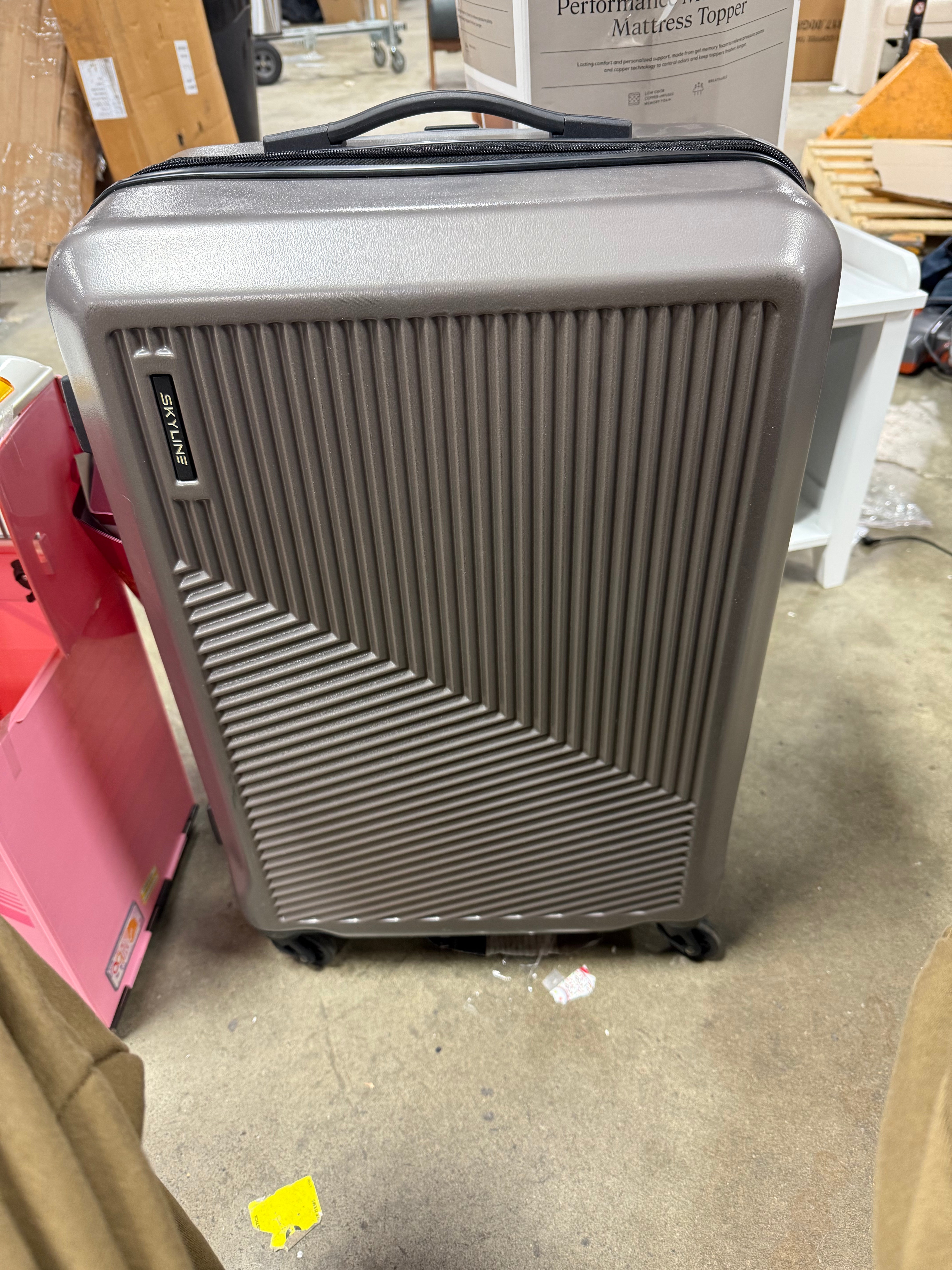 Hardside Checked 1pc Luggage
