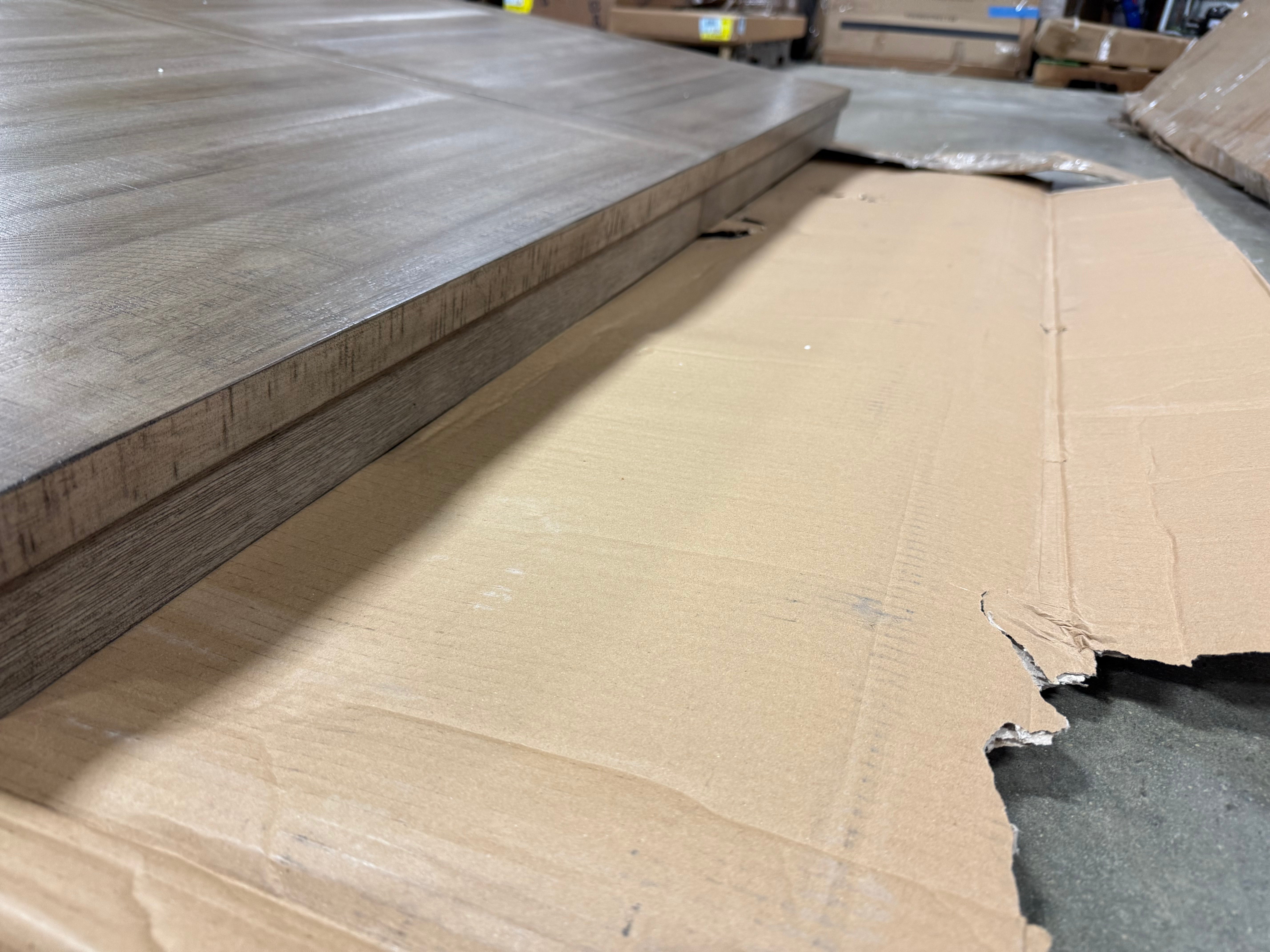 Allivia Extendable Solid Wood Base Dining Table