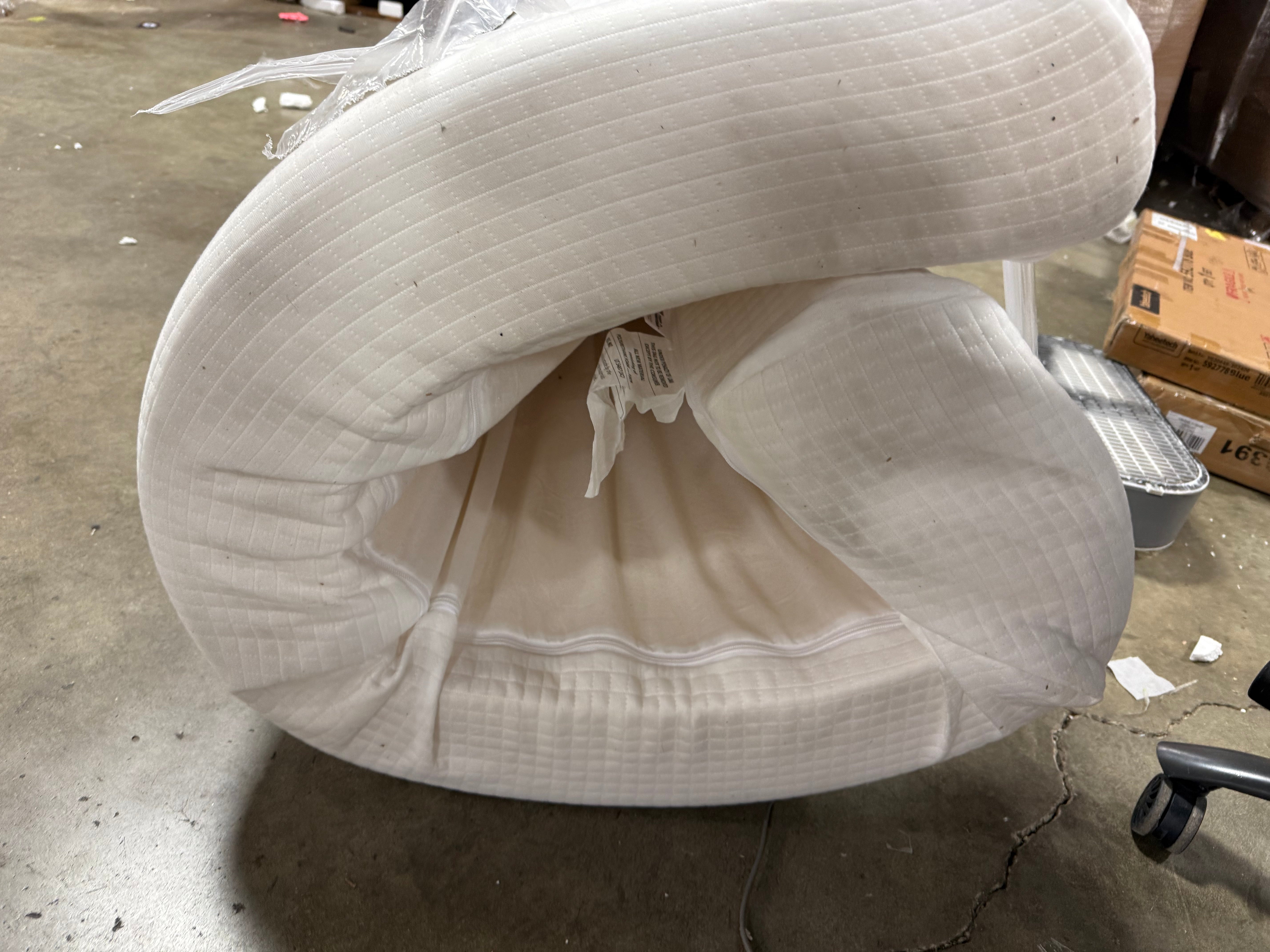 Gel Memory Foam Mattress with Antimicrobial Fabric Cover