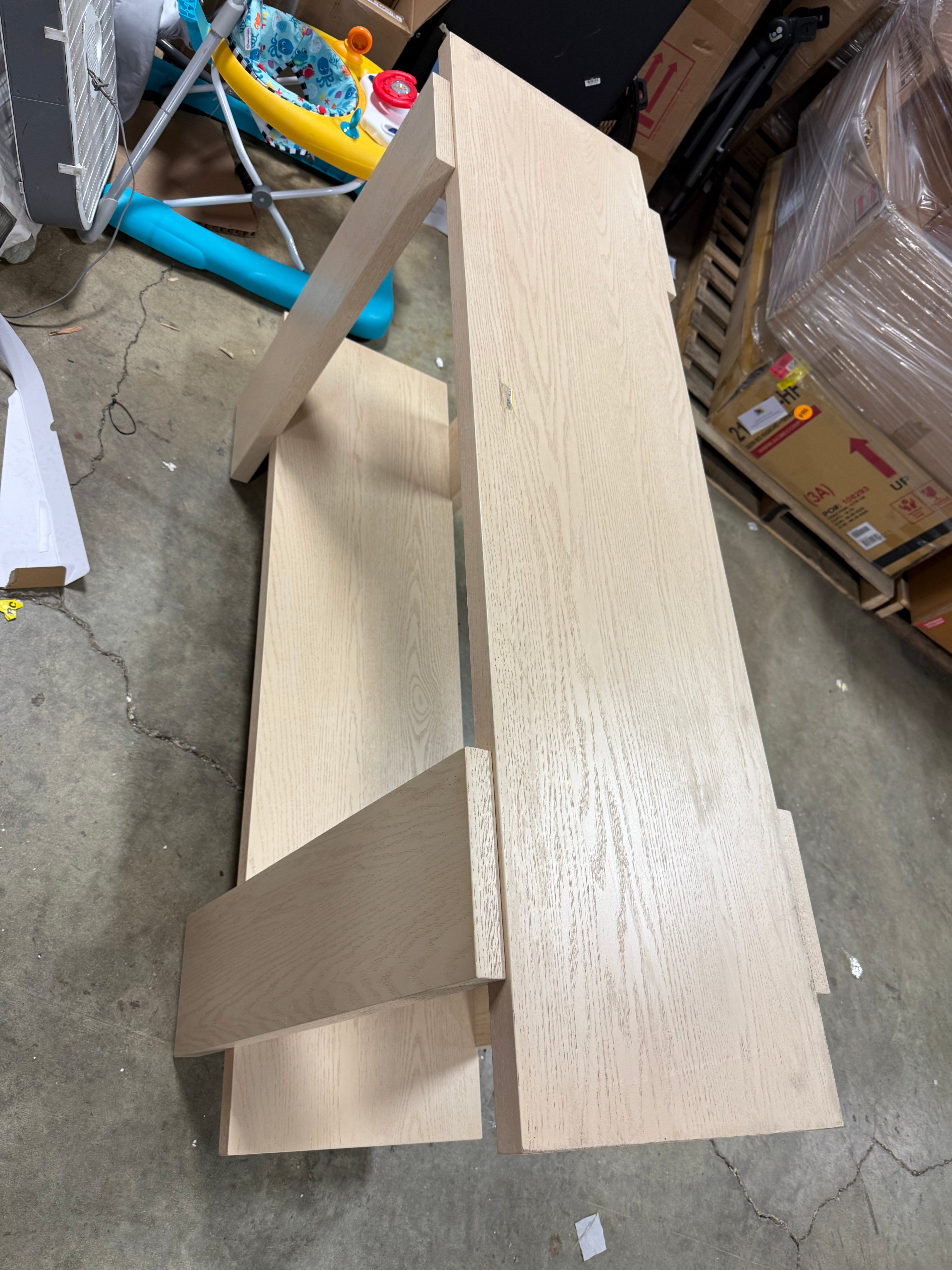Bleached Oak Console Table Natural Wood Veneer & MDF, Rectangular Shape, Spot Clean