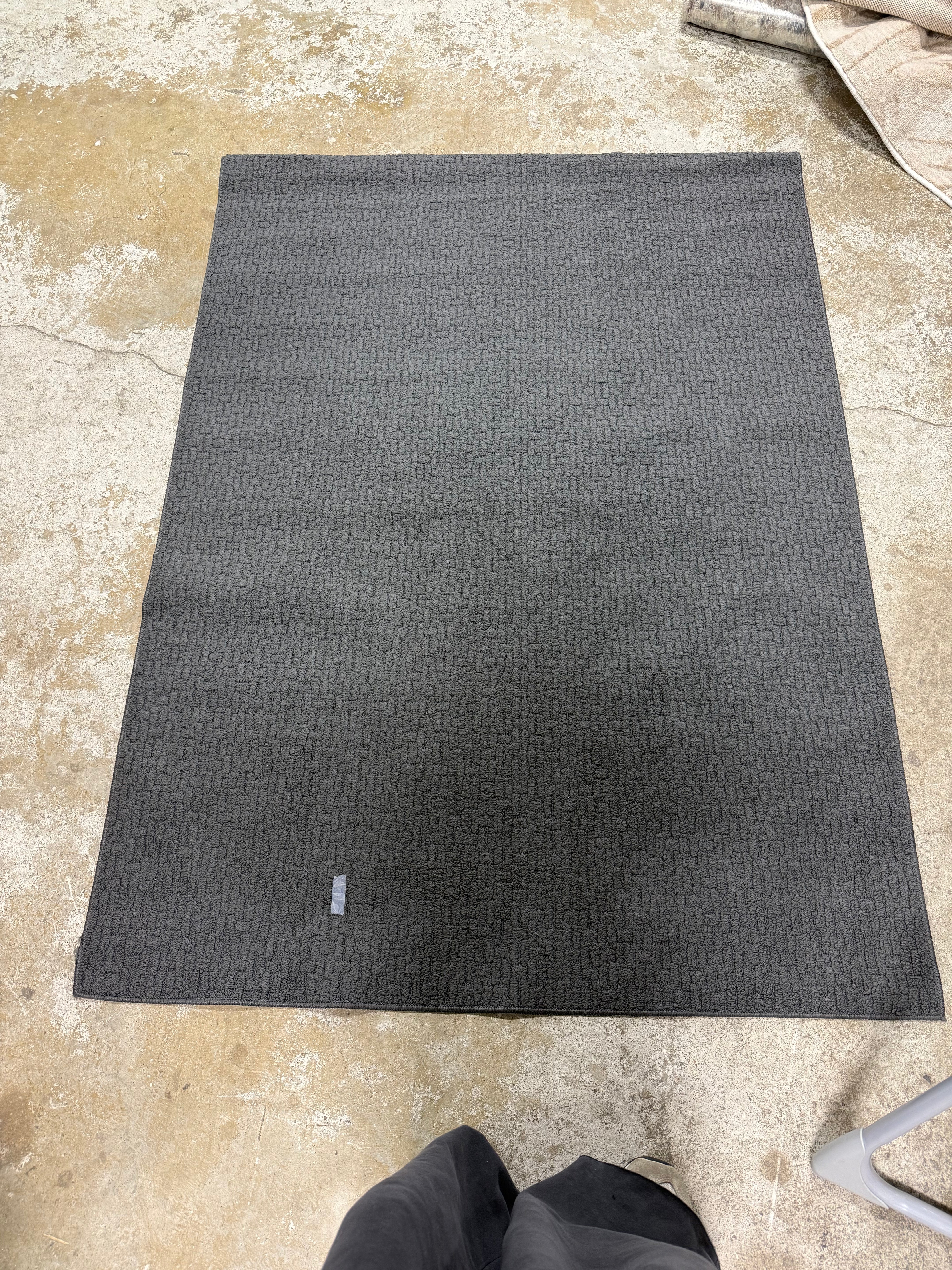 Washable Solid Machine Tufted Rug 4'X5'6"