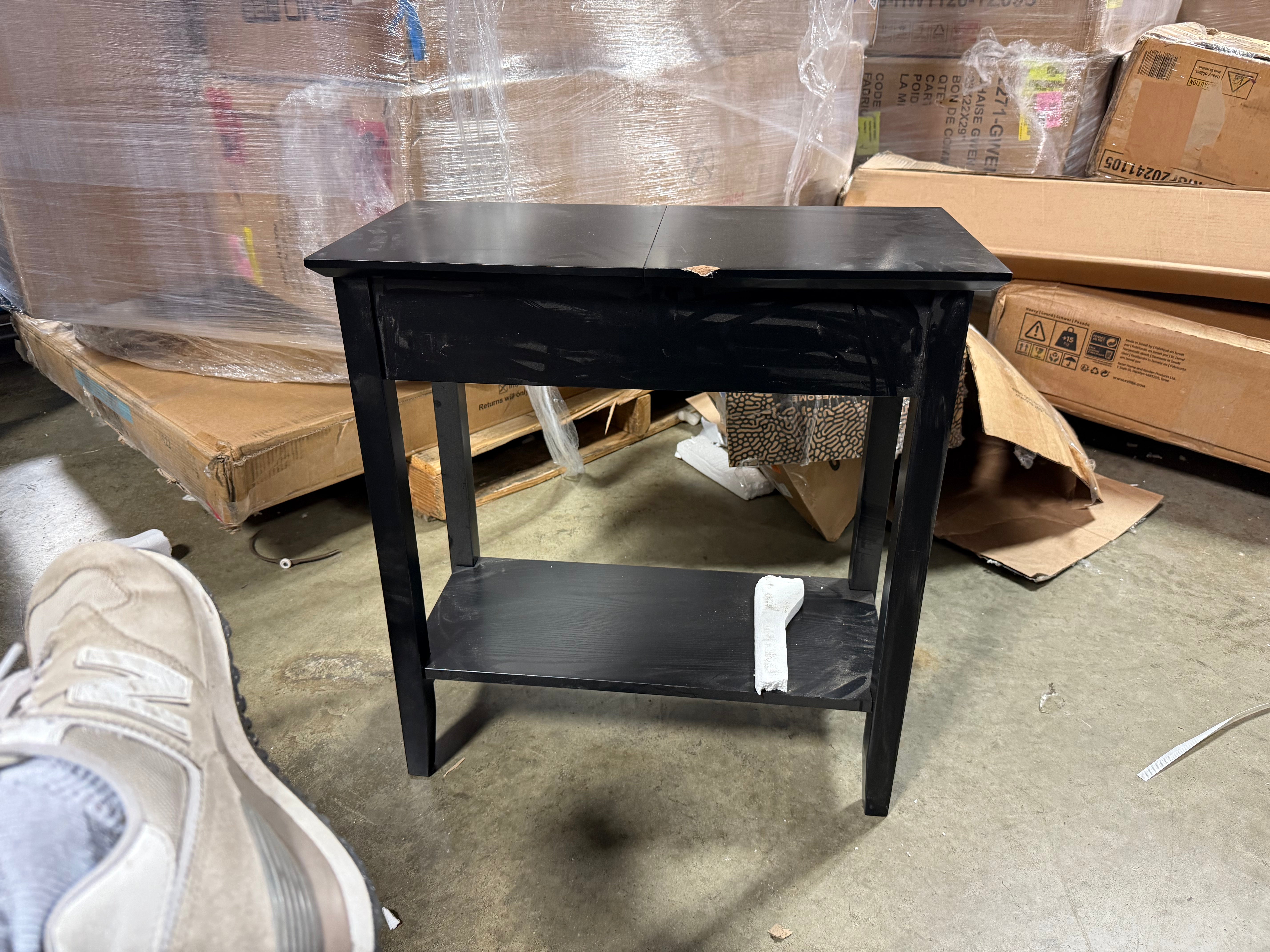 American Heritage Flip Top End Table With Charging Station