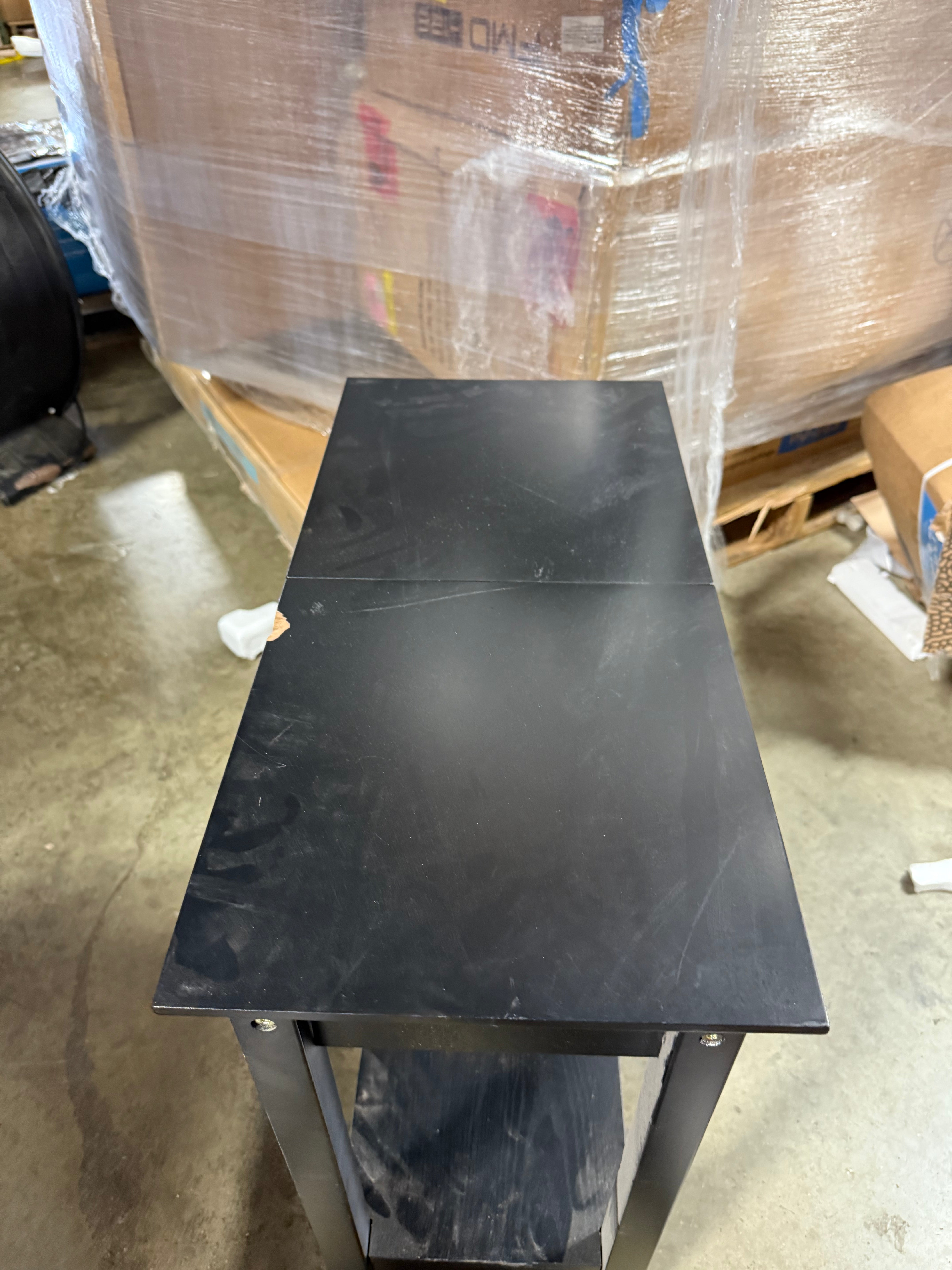 American Heritage Flip Top End Table With Charging Station