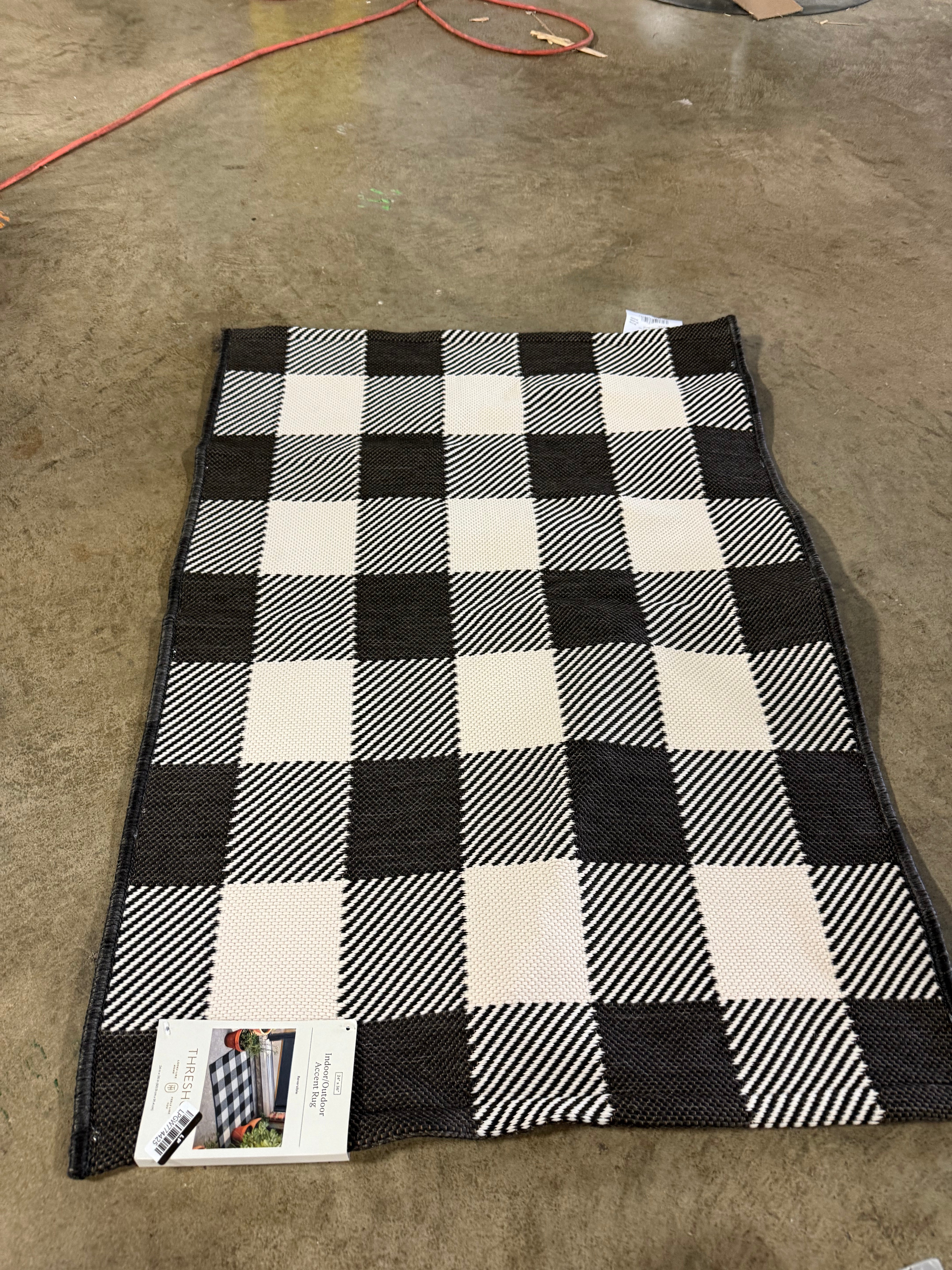 Plaid Chindi Handwoven Area Rug 4'x5'6"