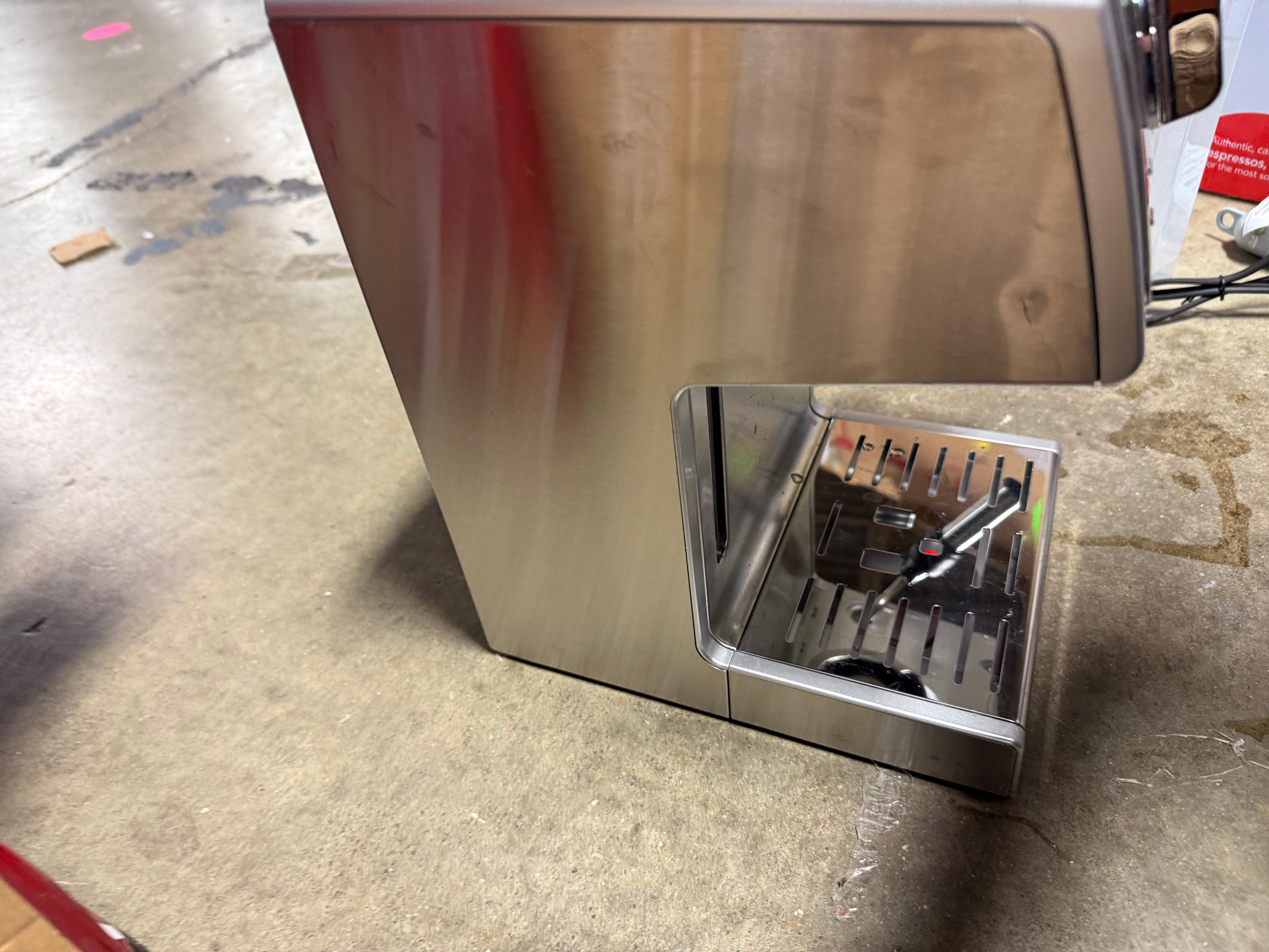 Stilosa Espresso Machine: 15-Bar Pressure, Frothing Wand, Removable Water Reservoir, Dishwasher-Safe Parts