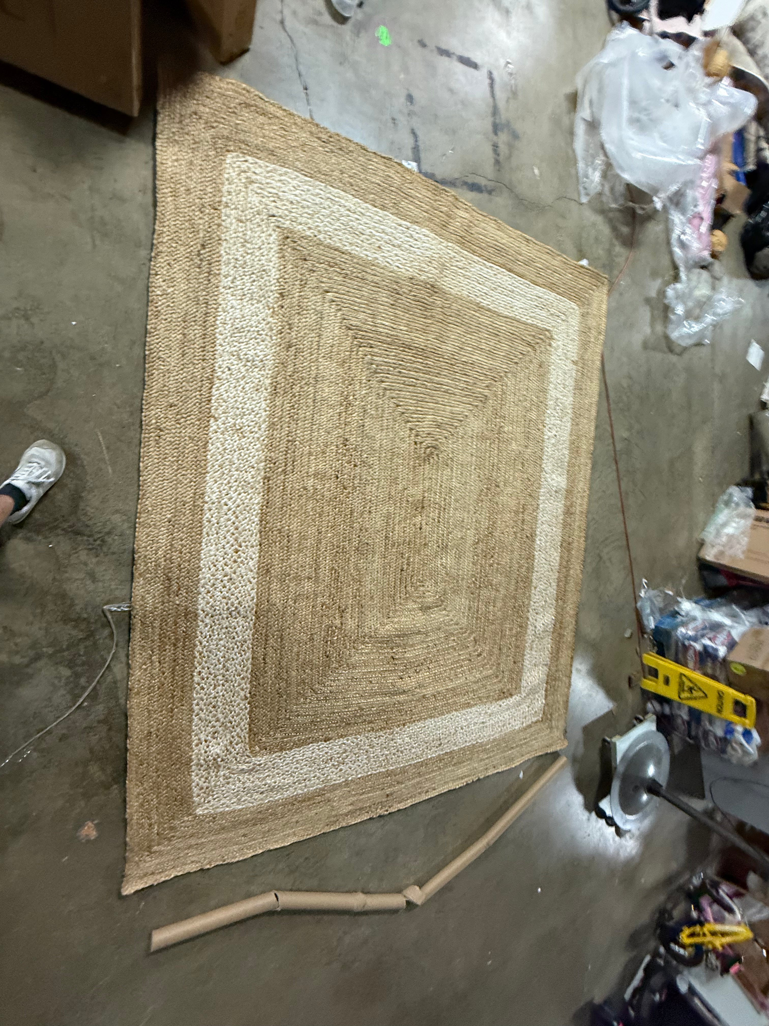Louisa Jute Bordered Area Rug 8'x10'