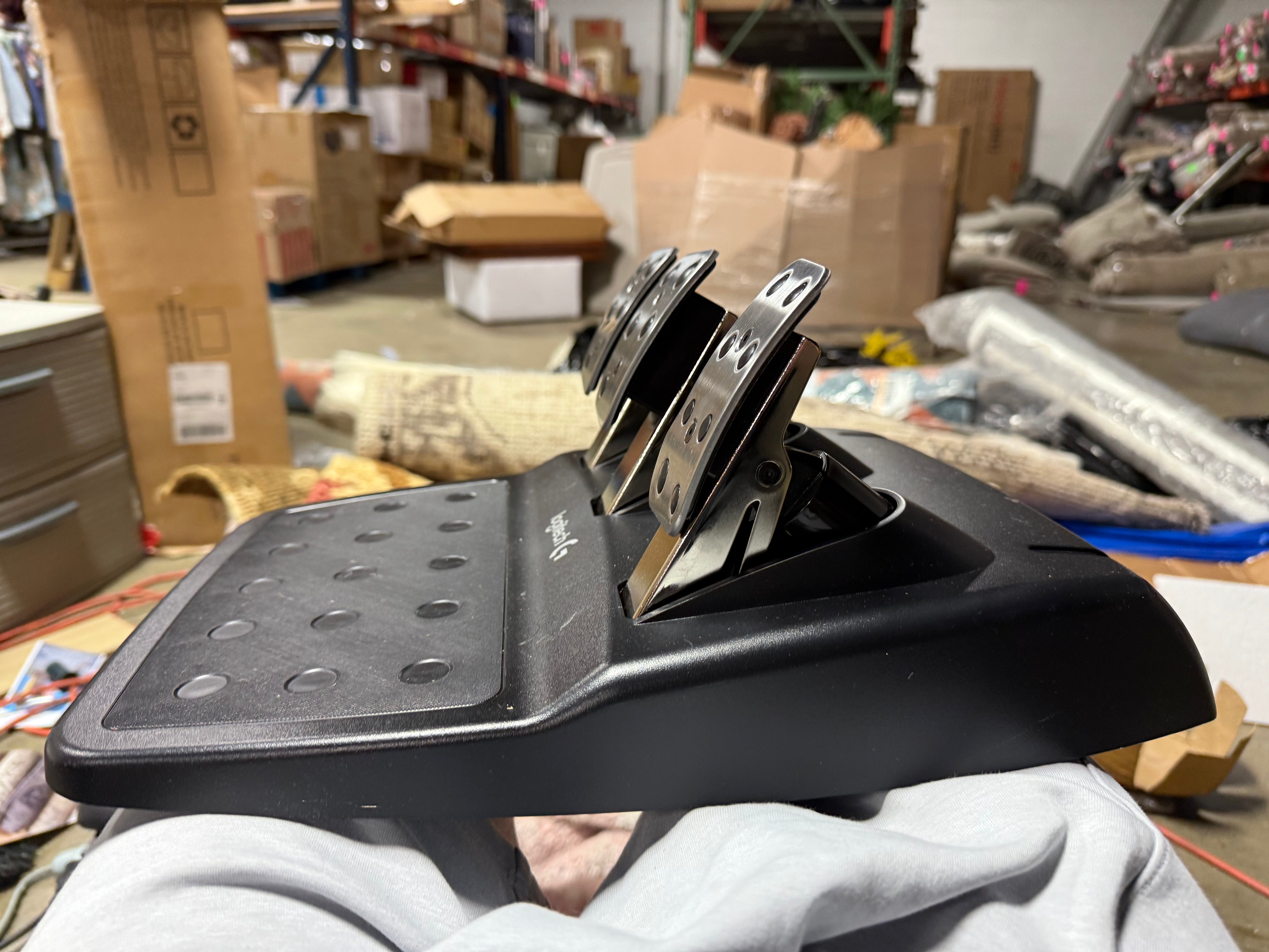 Driving Force Racing Wheel for Xbox One/PC