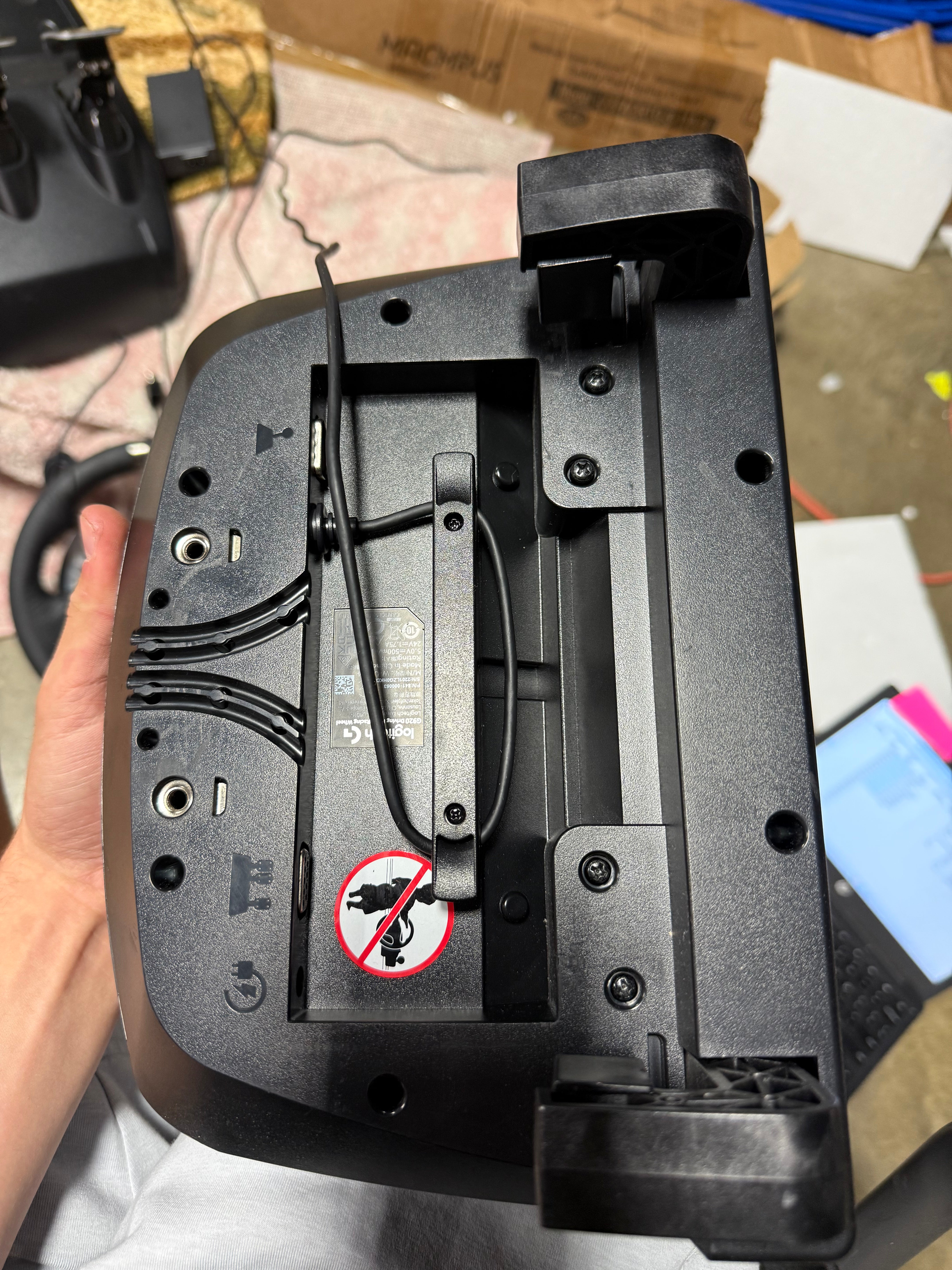 Driving Force Racing Wheel for Xbox One/PC