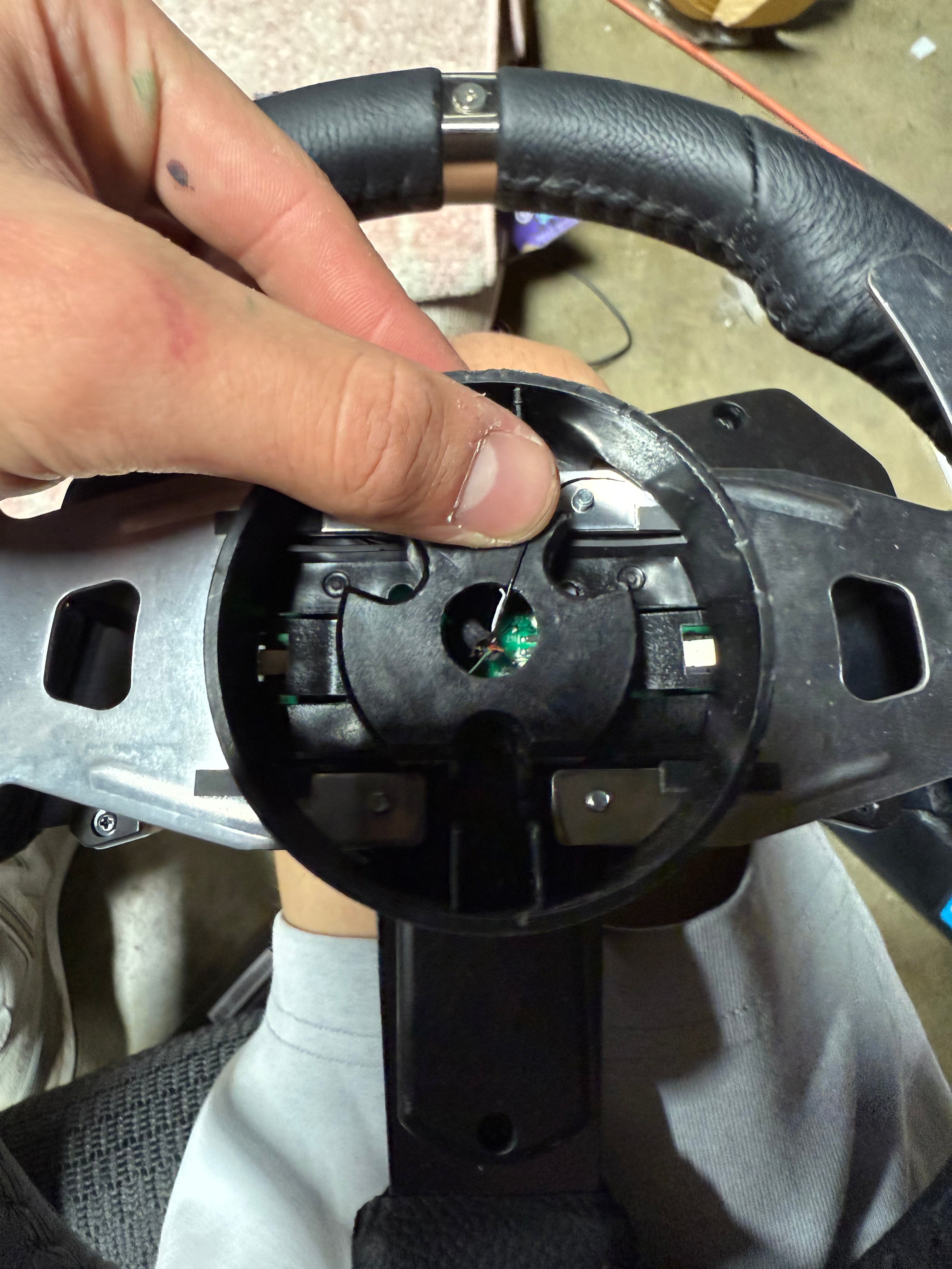 Driving Force Racing Wheel for Xbox One/PC