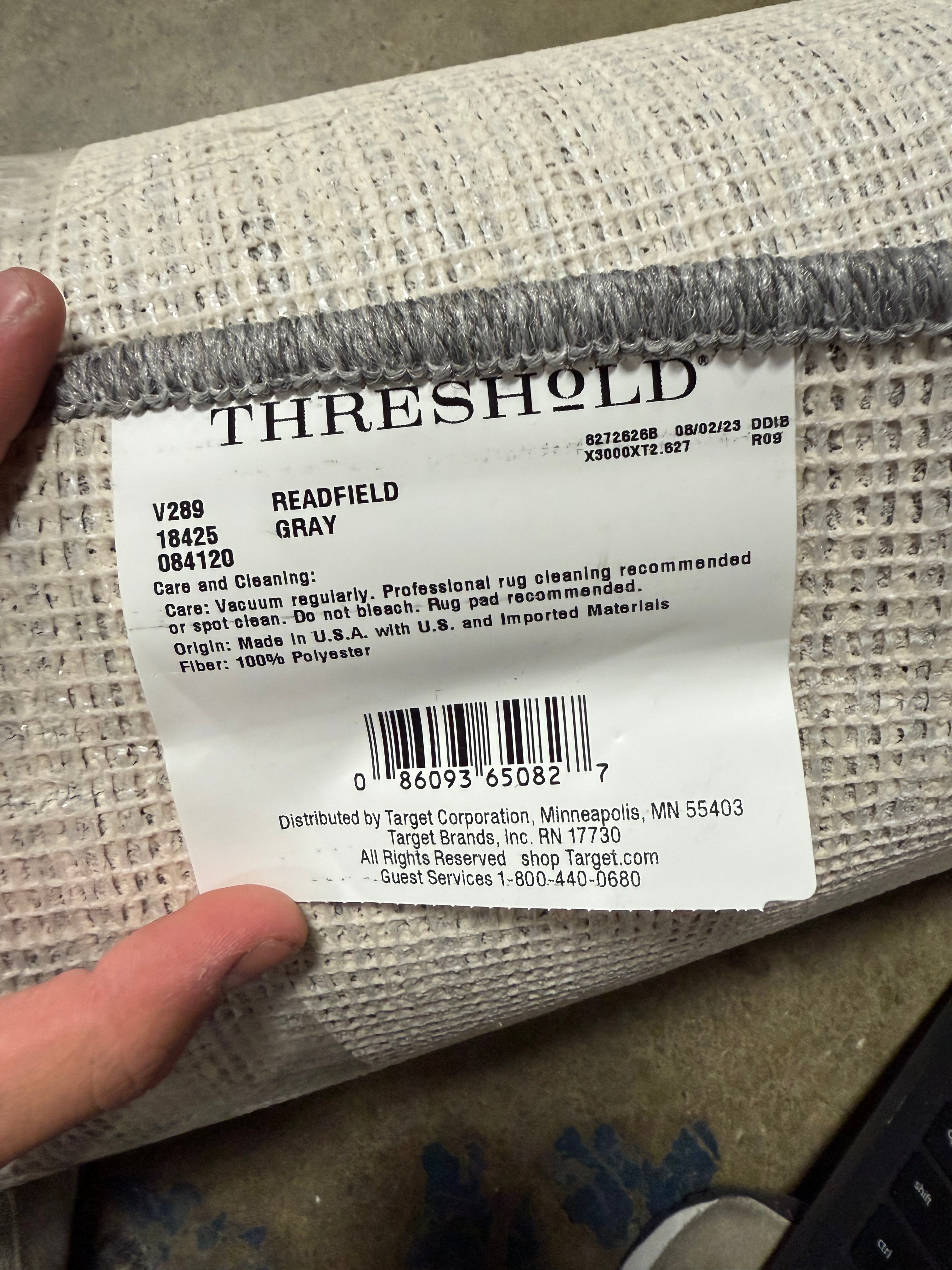 Tetra Border Rug - 7'x10'