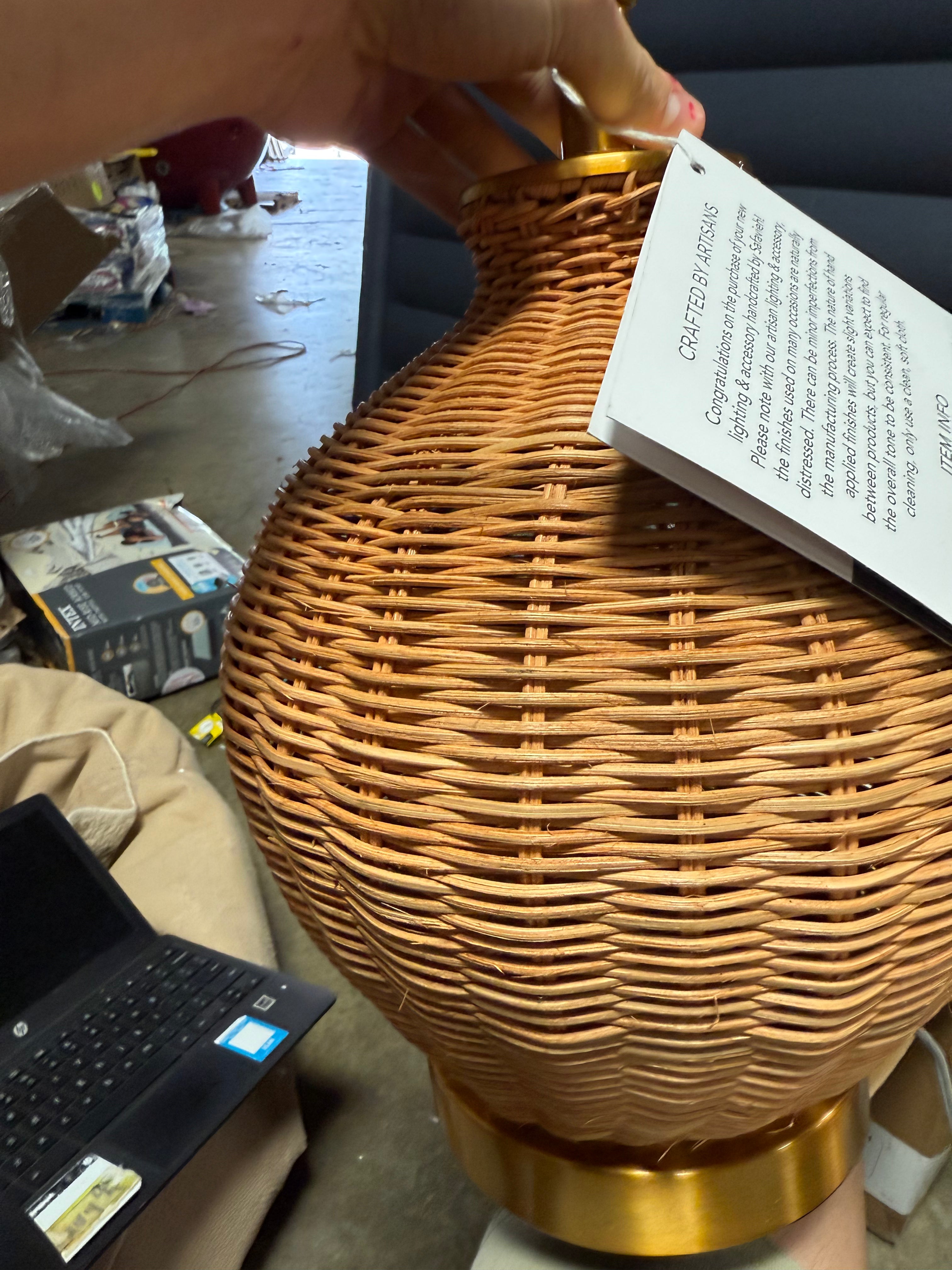 Nobuo Table Lamp - Natural/Brass