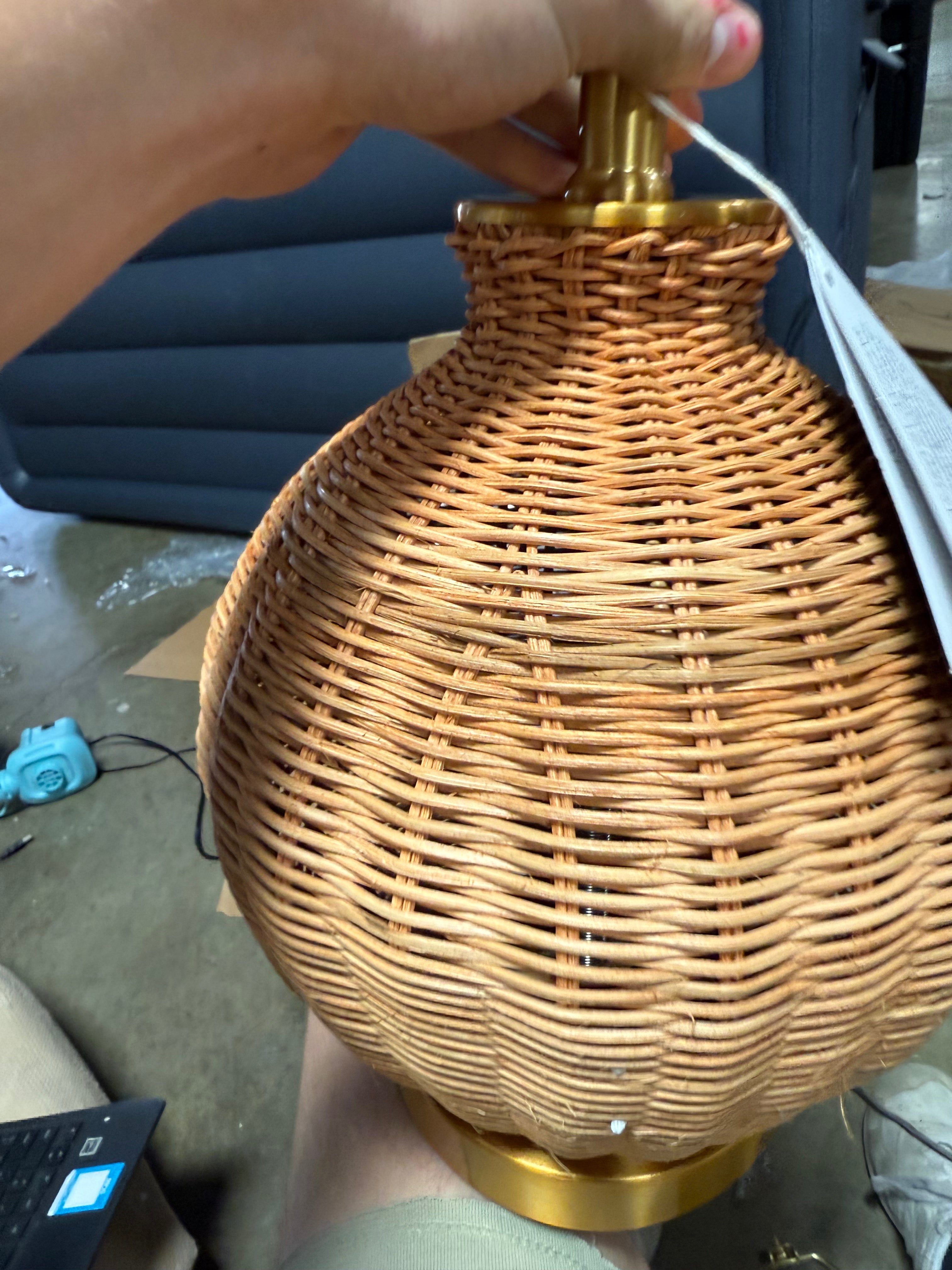Nobuo Table Lamp - Natural/Brass