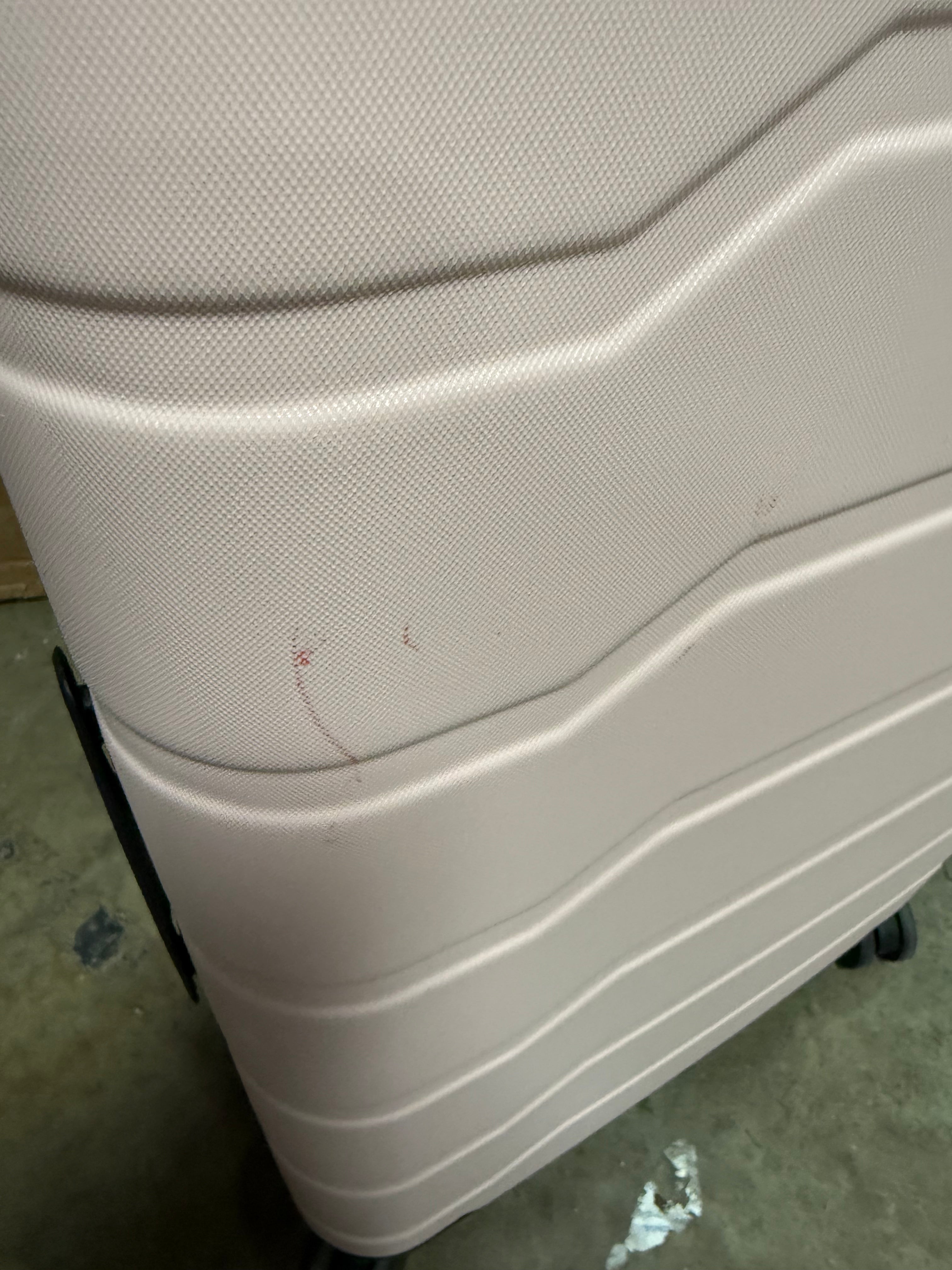Hardside Large Checked Spinner Suitcase