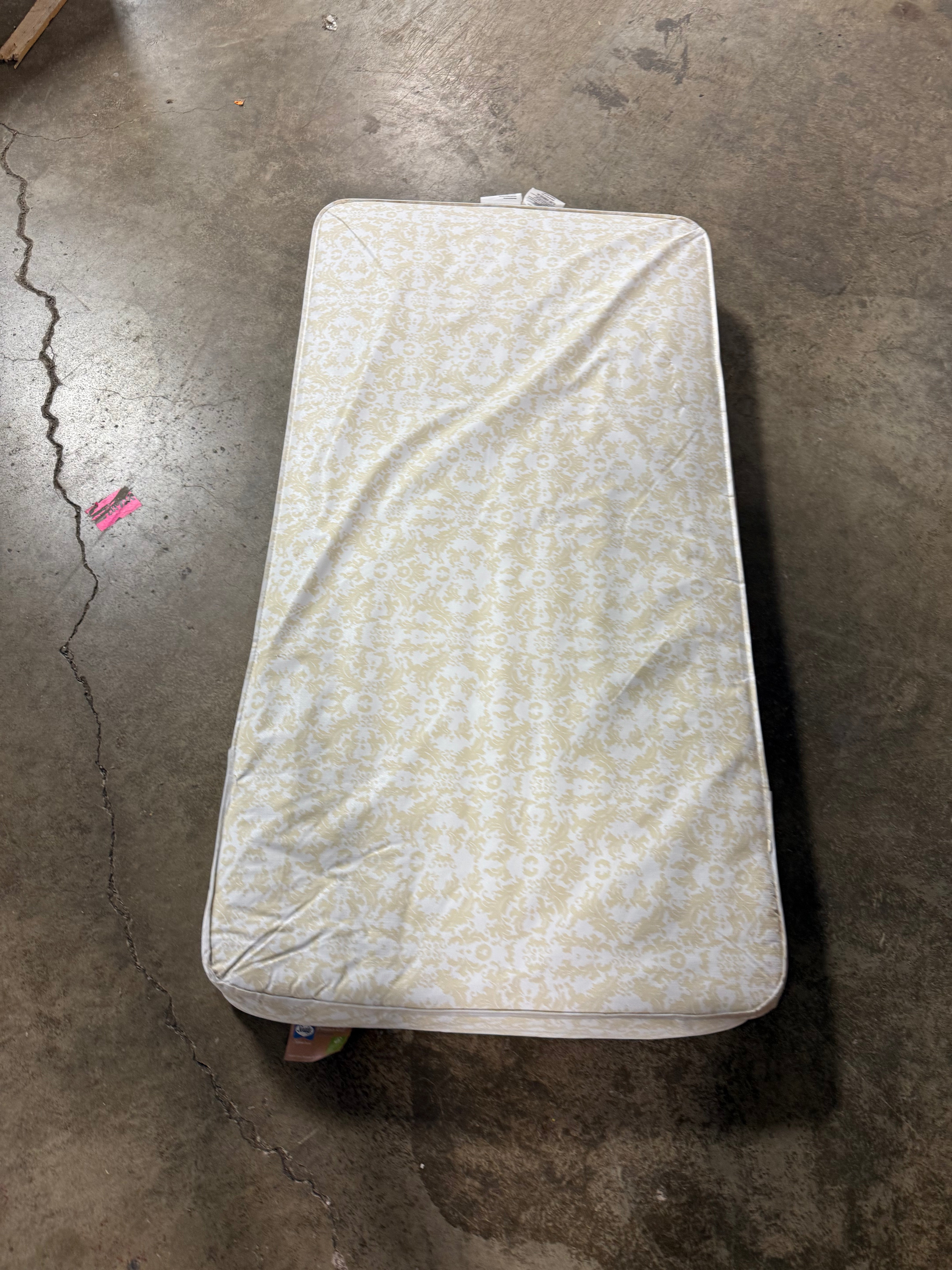 Butterfly Breathable Knit Crib and Toddler Mattress