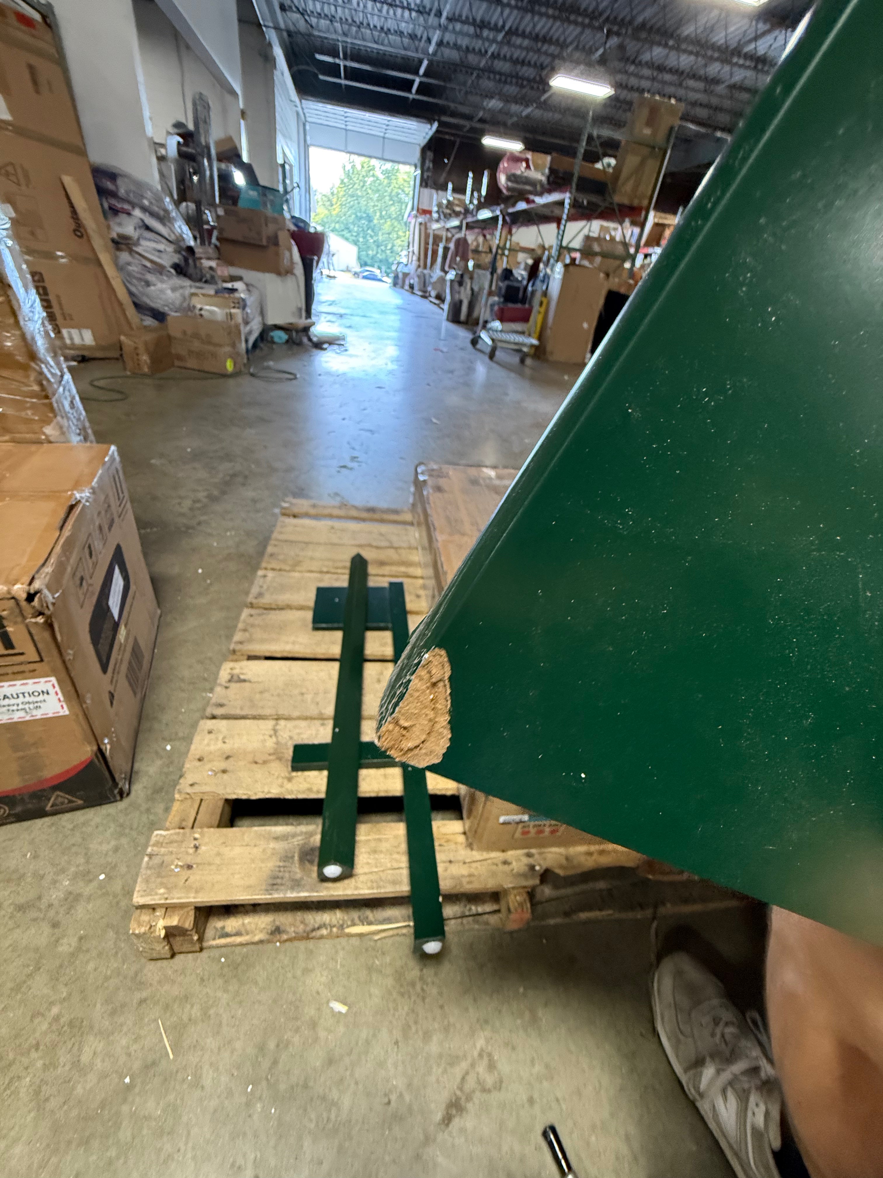 Medford Corner Desk with Drawer