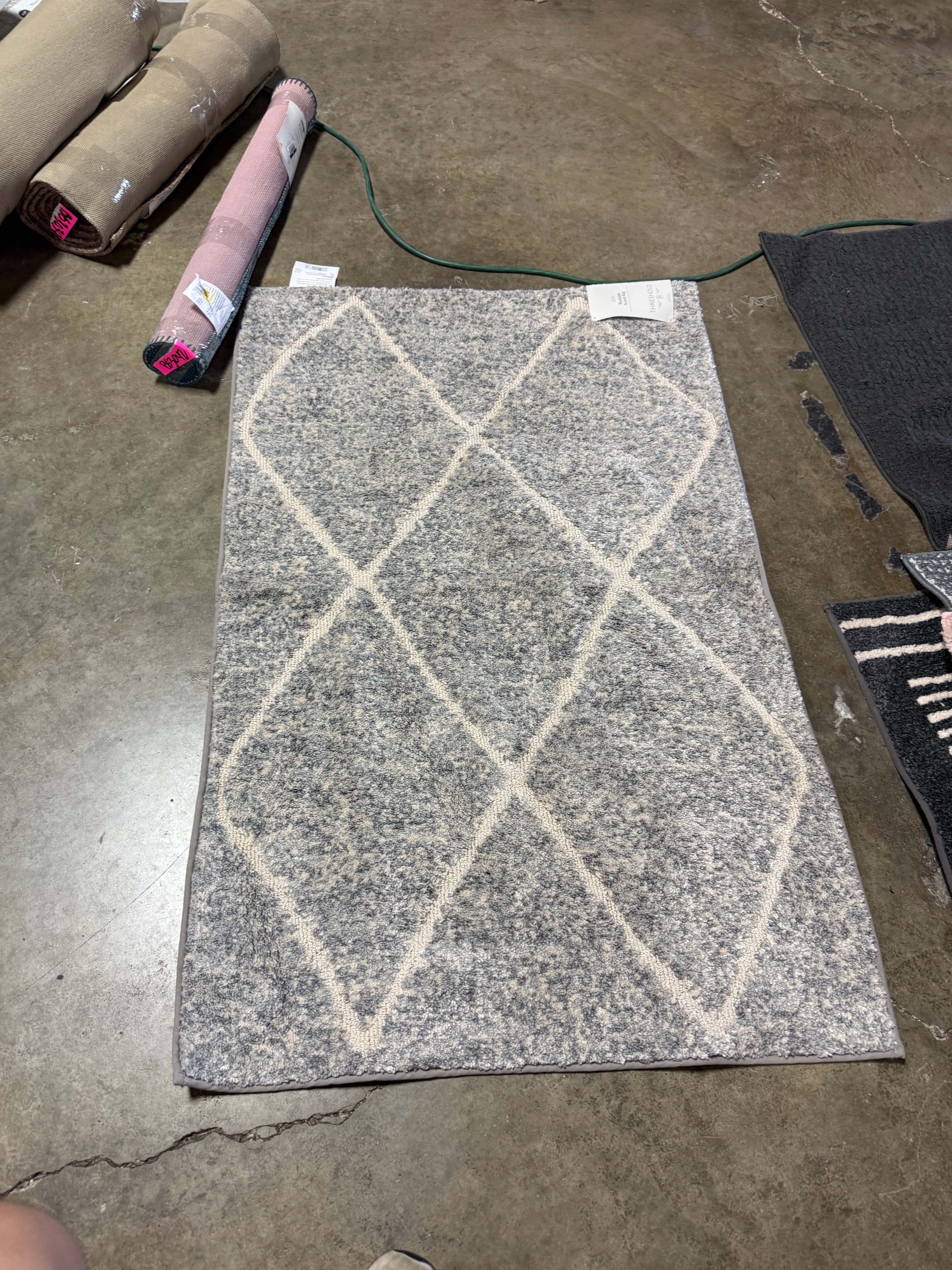 Washable Criss Cross Easy Care Rug