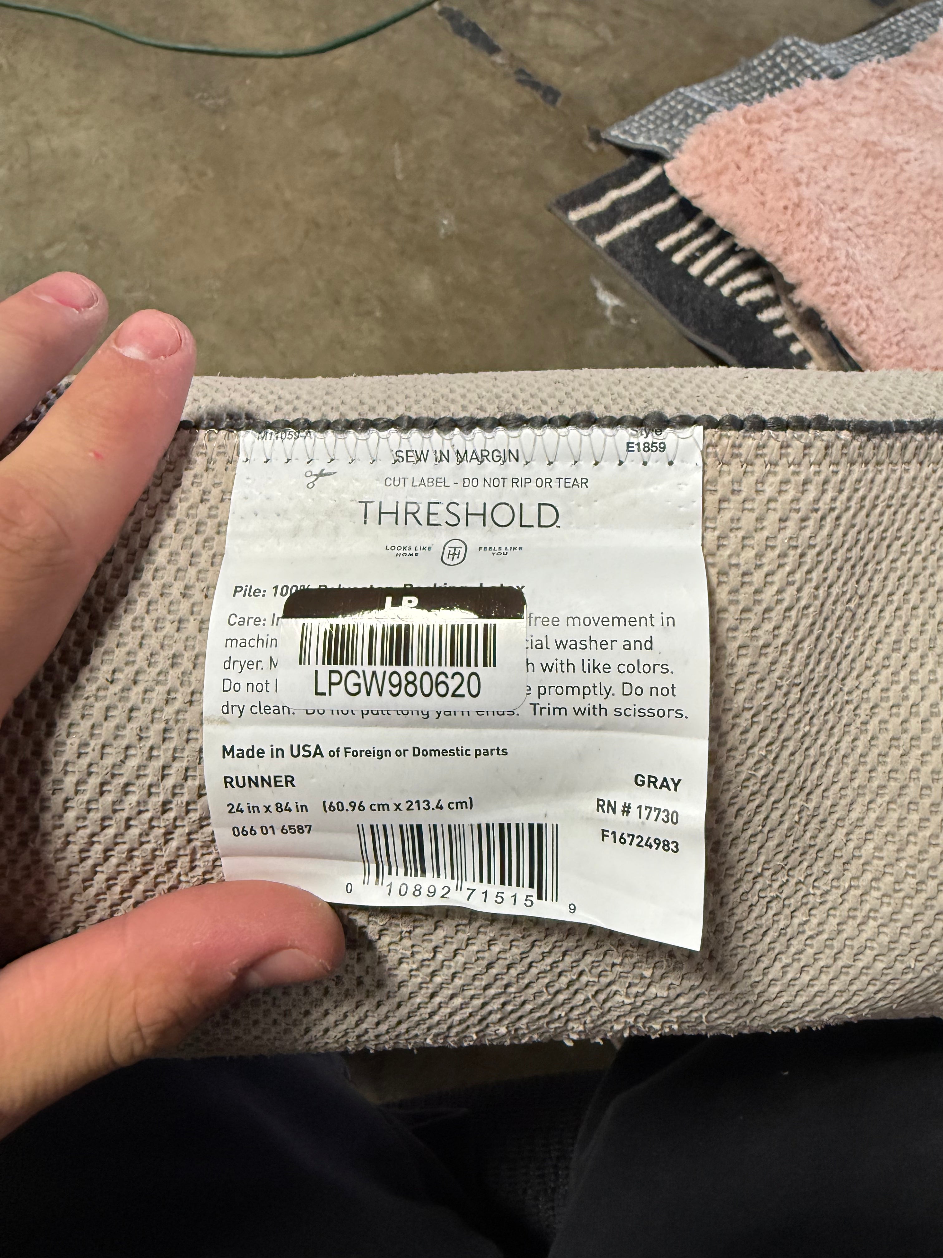 Washable Solid Machine Tufted Rug