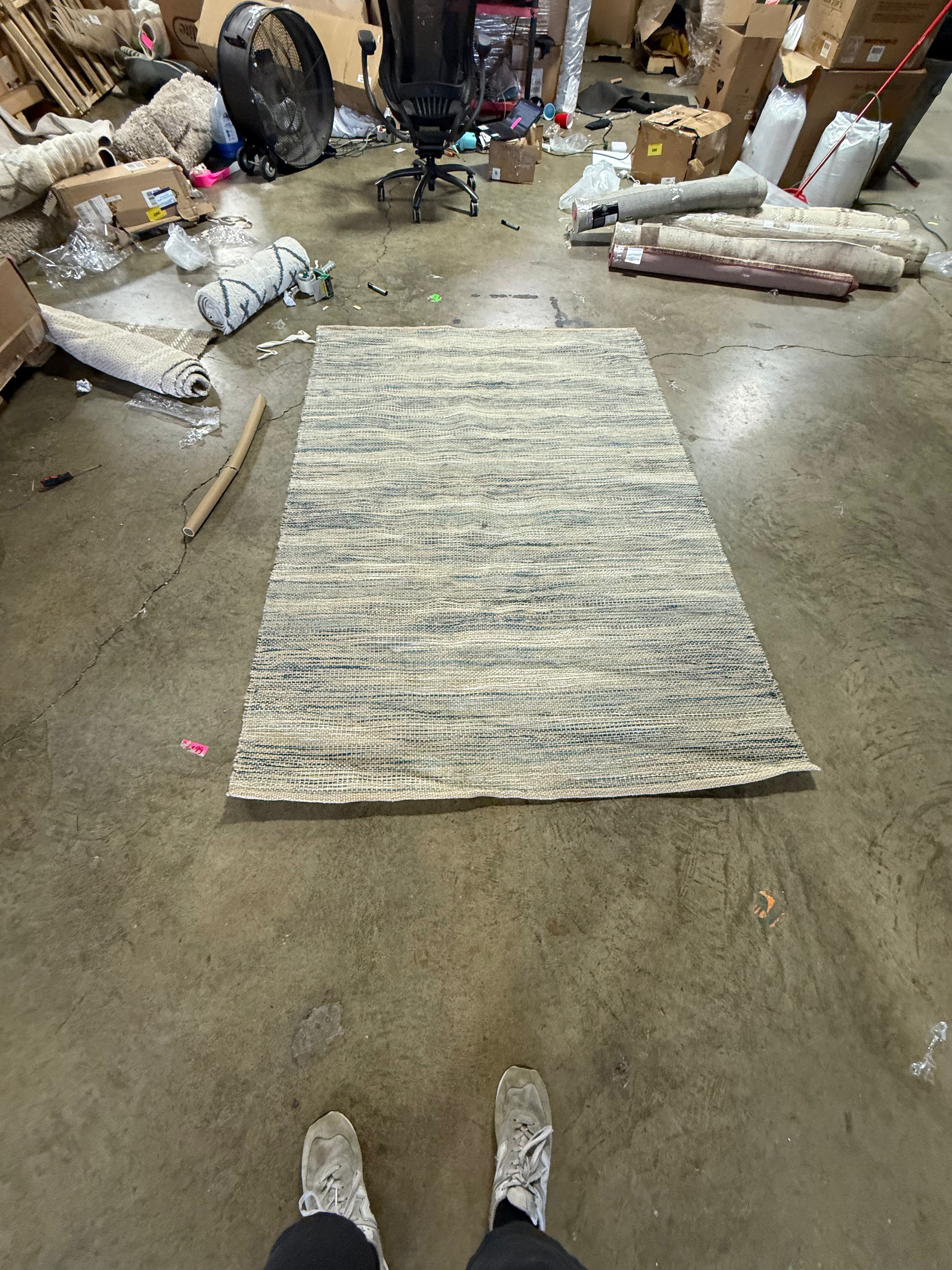 Woven Rug 5'x7'