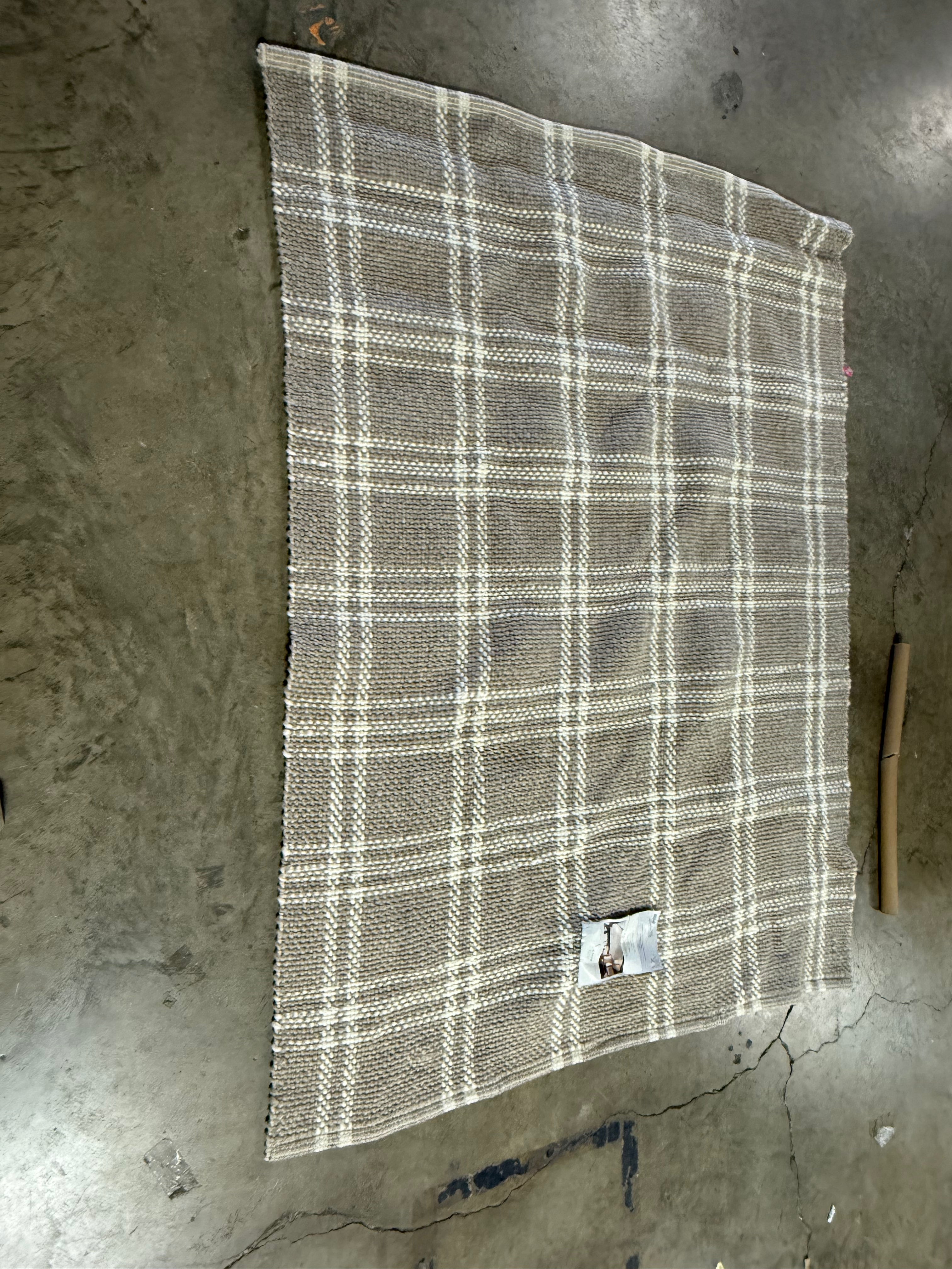 Cottonwood Handwoven Plaid Wool/Cotton Area Rug 5'x7'