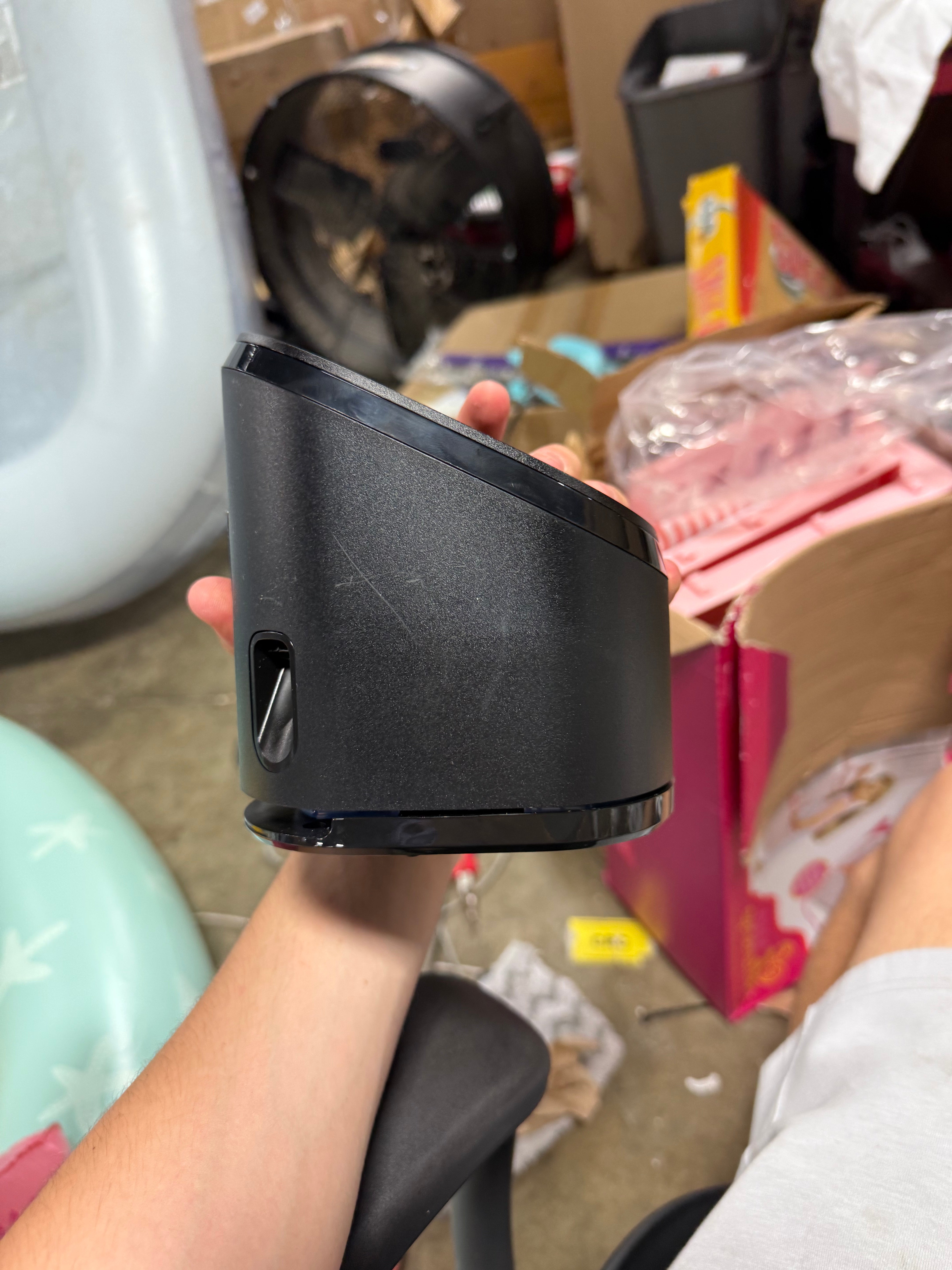 RECHARGEABLE WET & DRY SHAVER