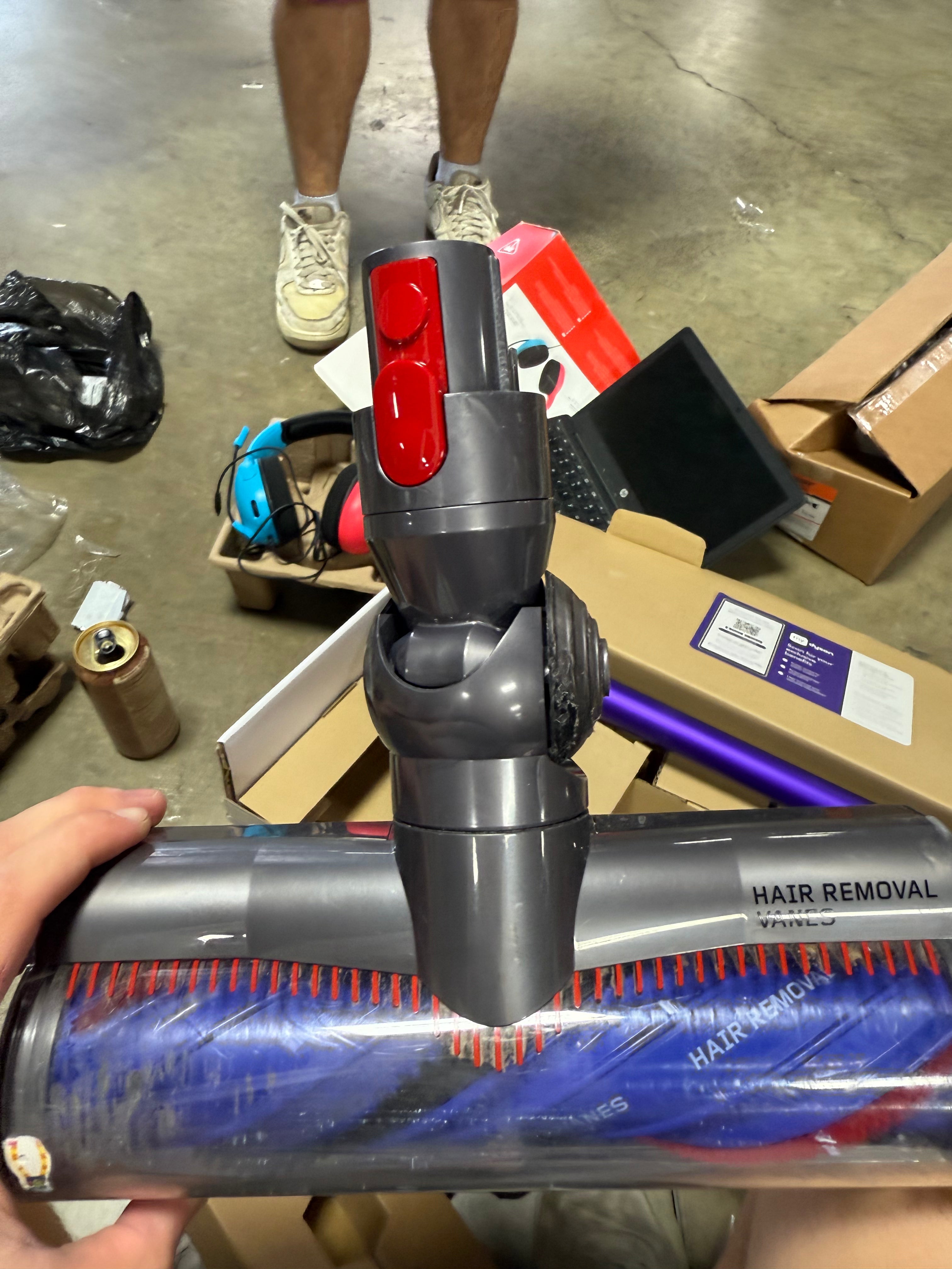 Cordless Stick Vacuum: Multi-Surface, Bagless