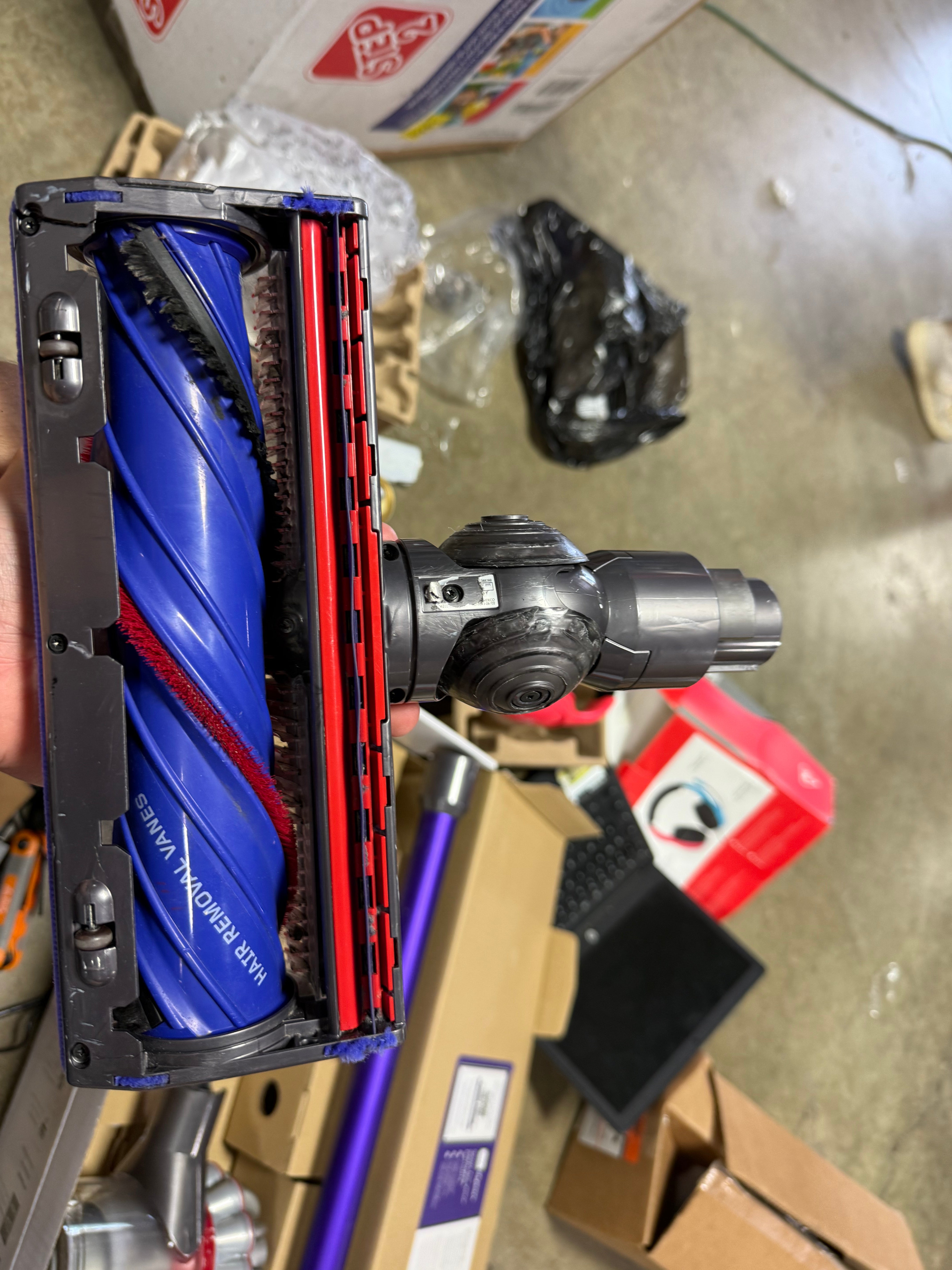 Cordless Stick Vacuum: Multi-Surface, Bagless