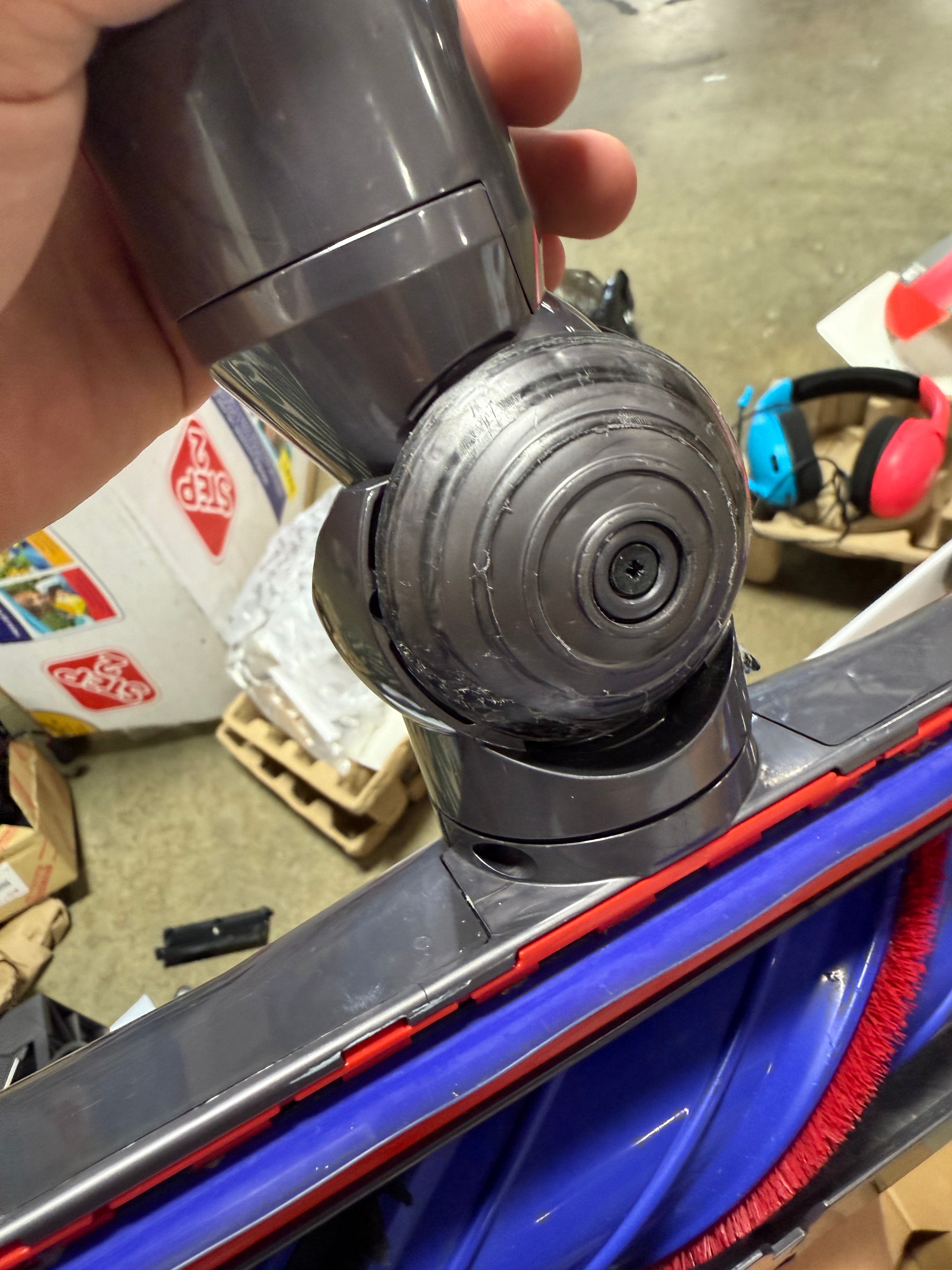 Cordless Stick Vacuum: Multi-Surface, Bagless