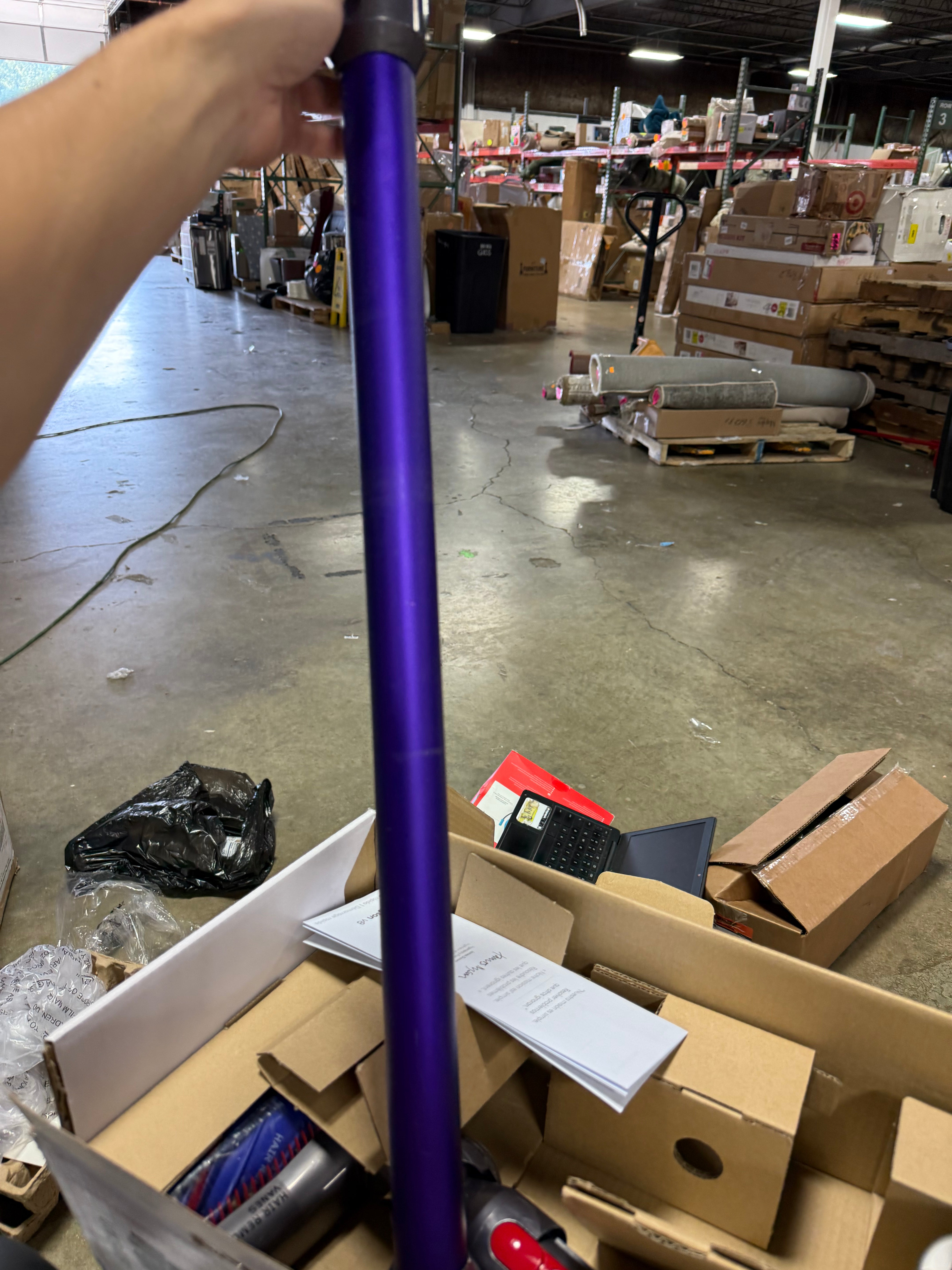 Cordless Stick Vacuum: Multi-Surface, Bagless