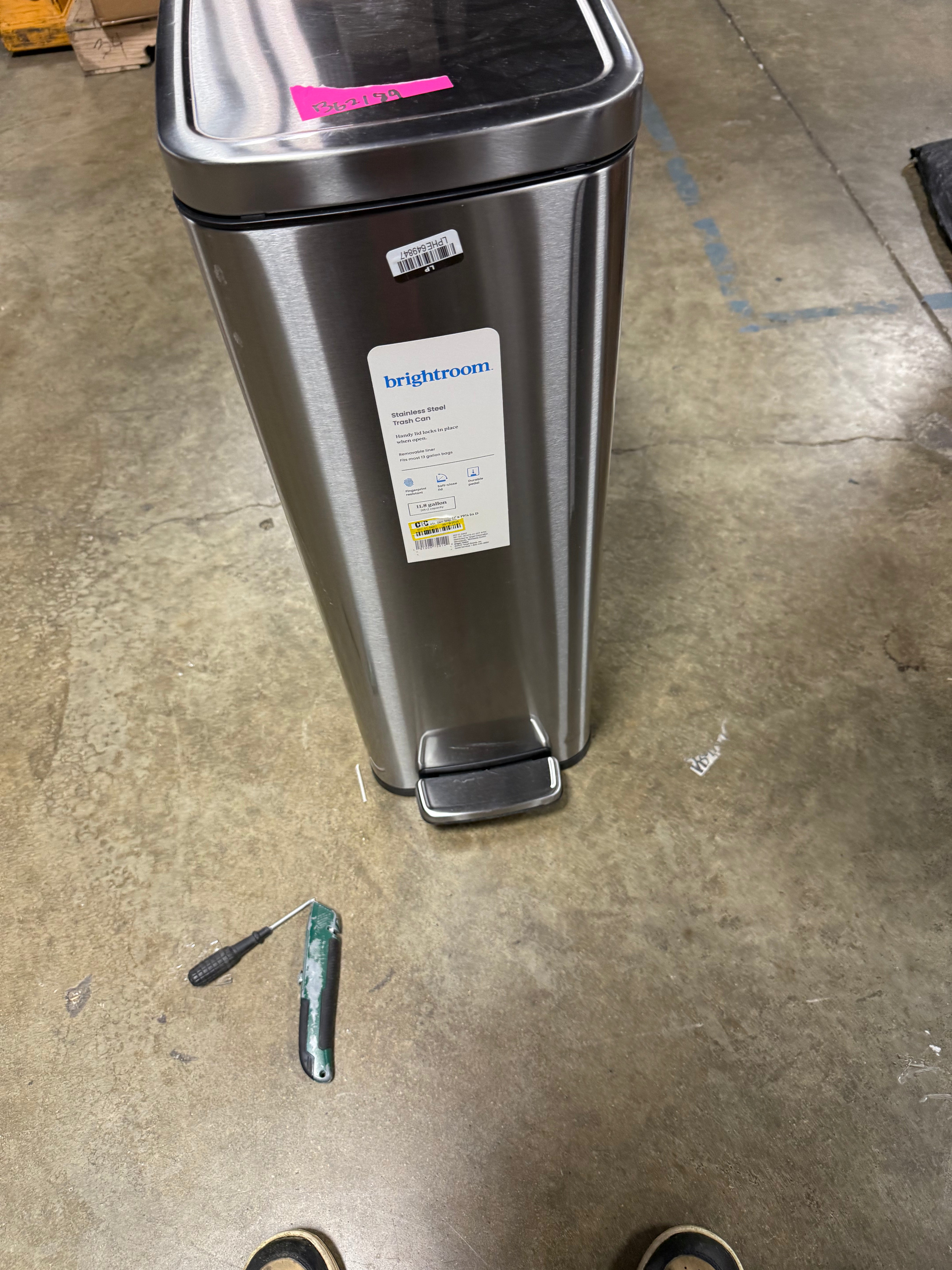 Slim Step Trash Can Silver