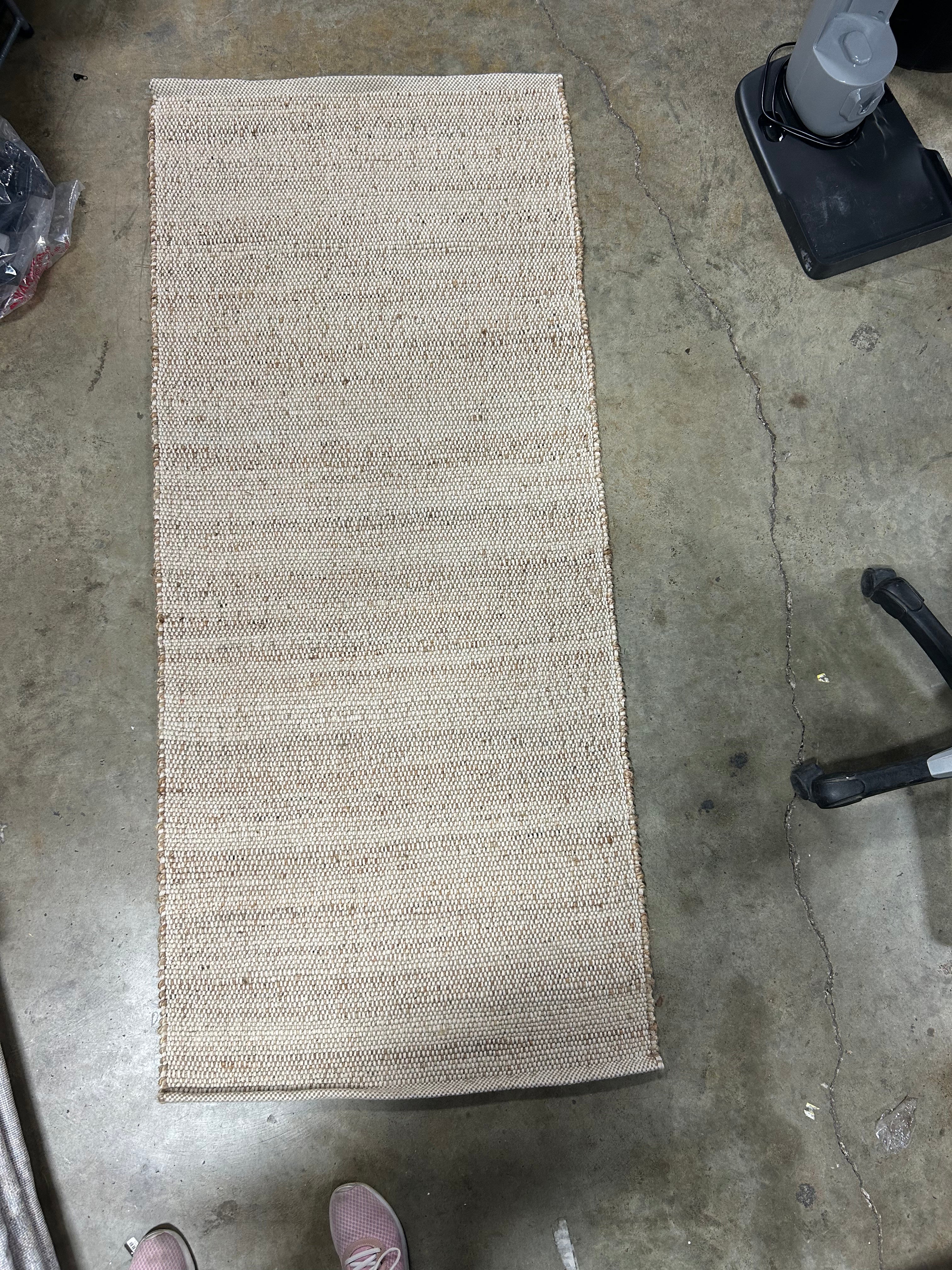 Elfriede Farmhouse Jute Blend Indoor Area Rug - 2' 6" x 6'