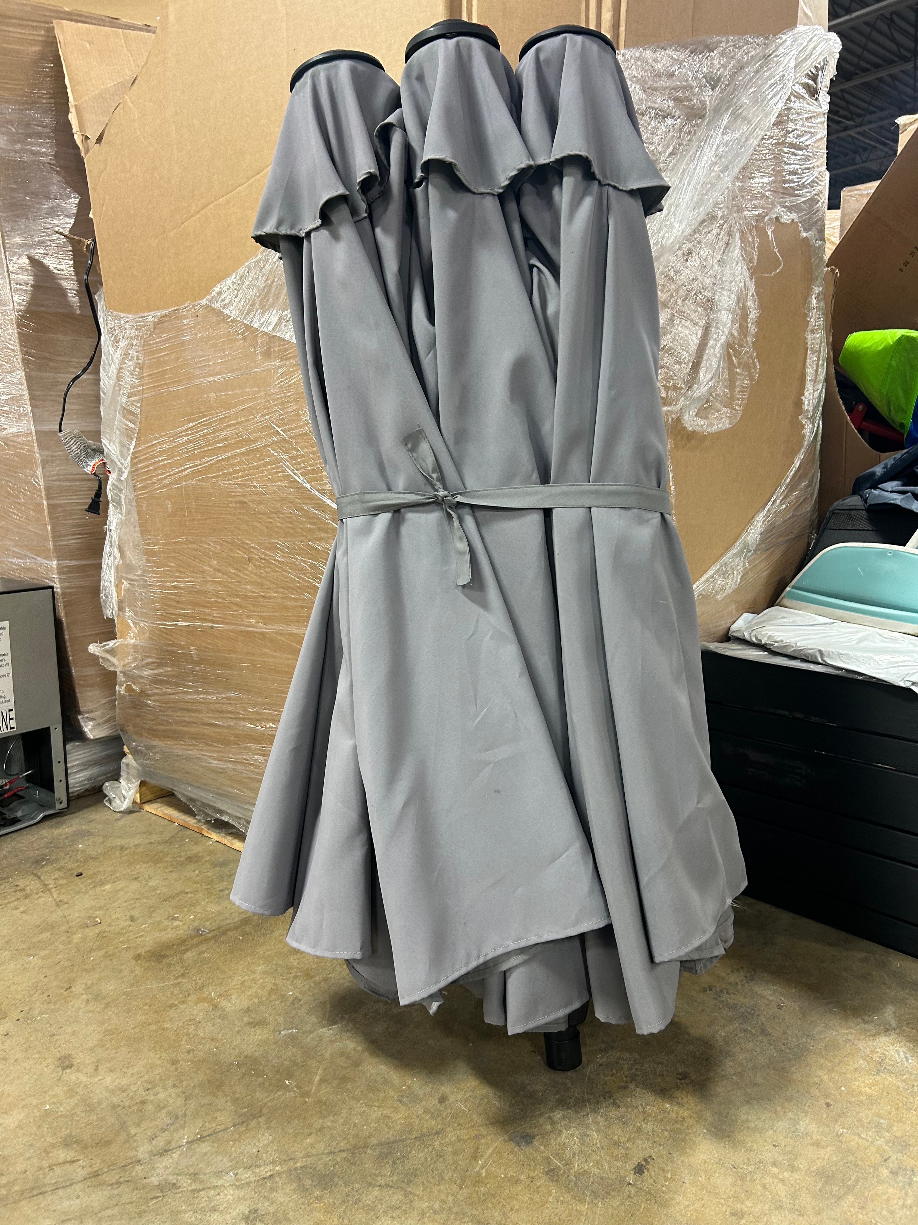 Patio Double-Sided Solar LED Market Umbrella Crank Base