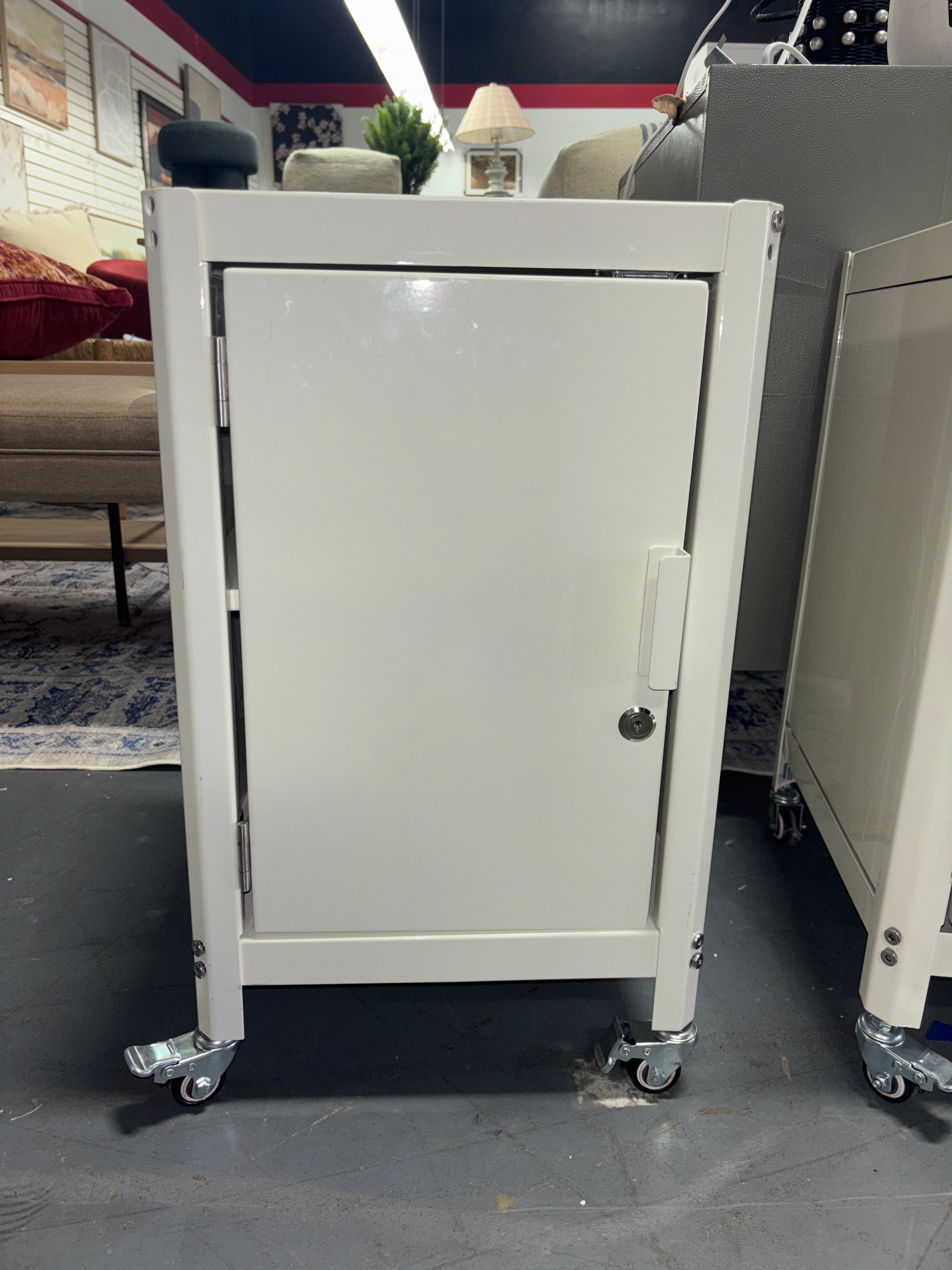 Metal Rolling Locker Storage Cabinet with Lock - Chalk White SHOWROOM ITEM