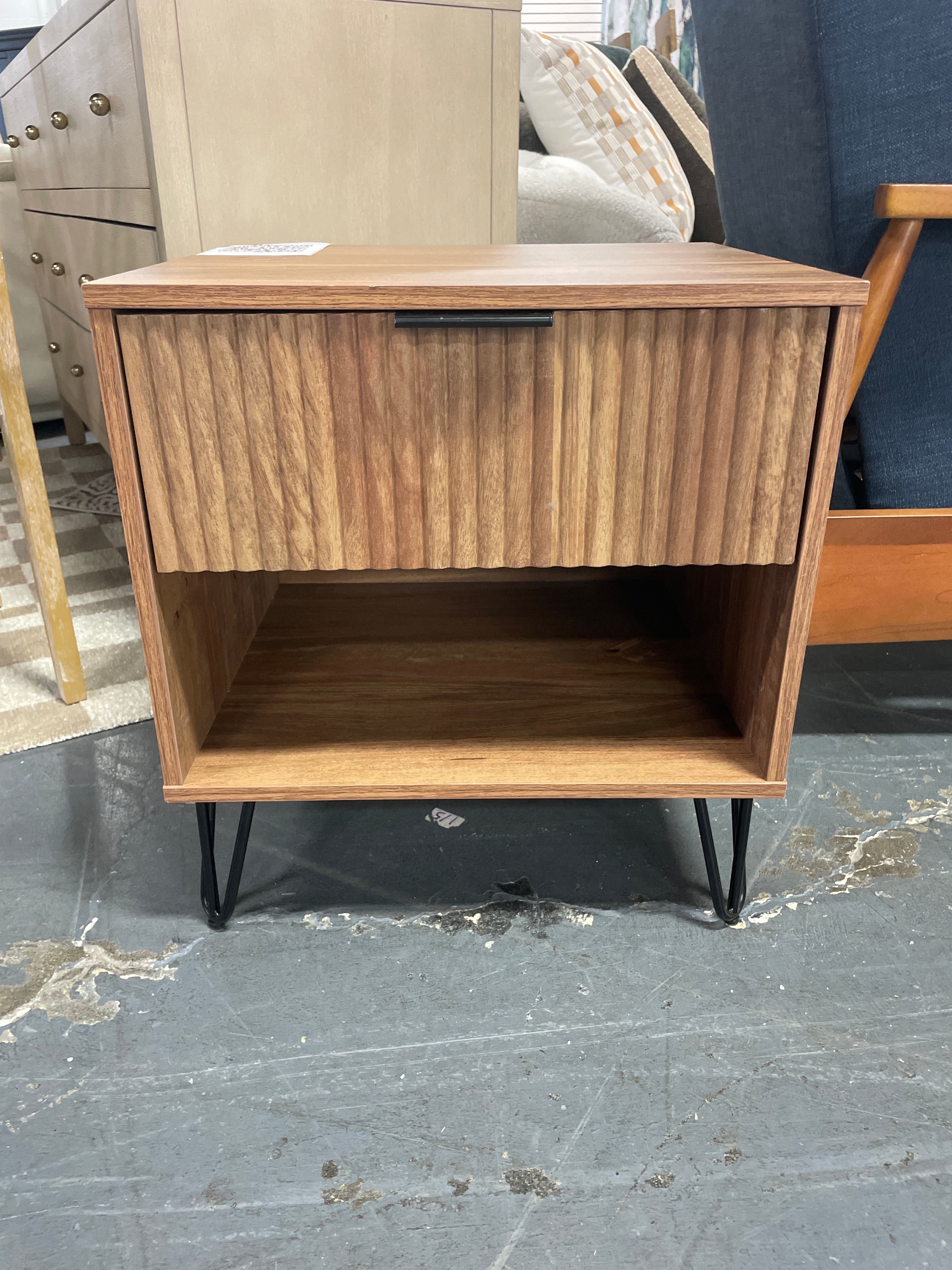 DUMBO Modern Golden Brown 1-Drawer nightstand
