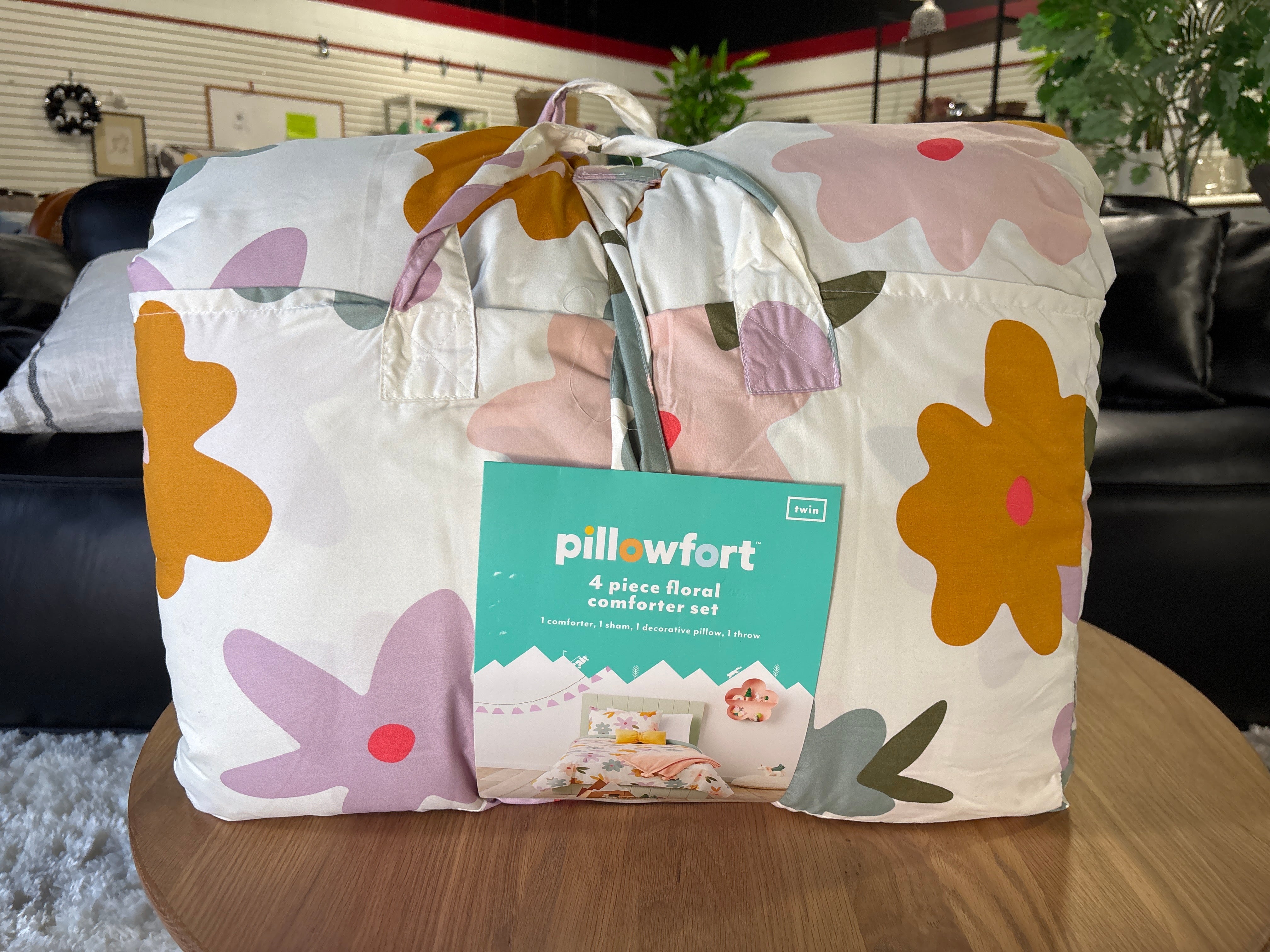 (TWIN) 4pc Floral Value Multi-Piece Kids' Bedding Set SHOWROOM ITEM