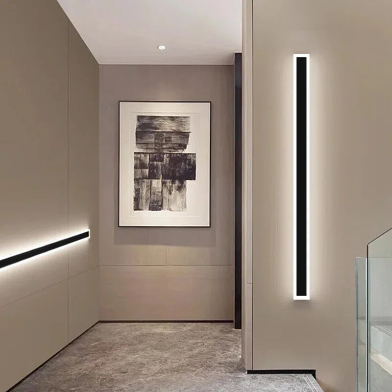 Charneshia Aluminum LED Wall Light