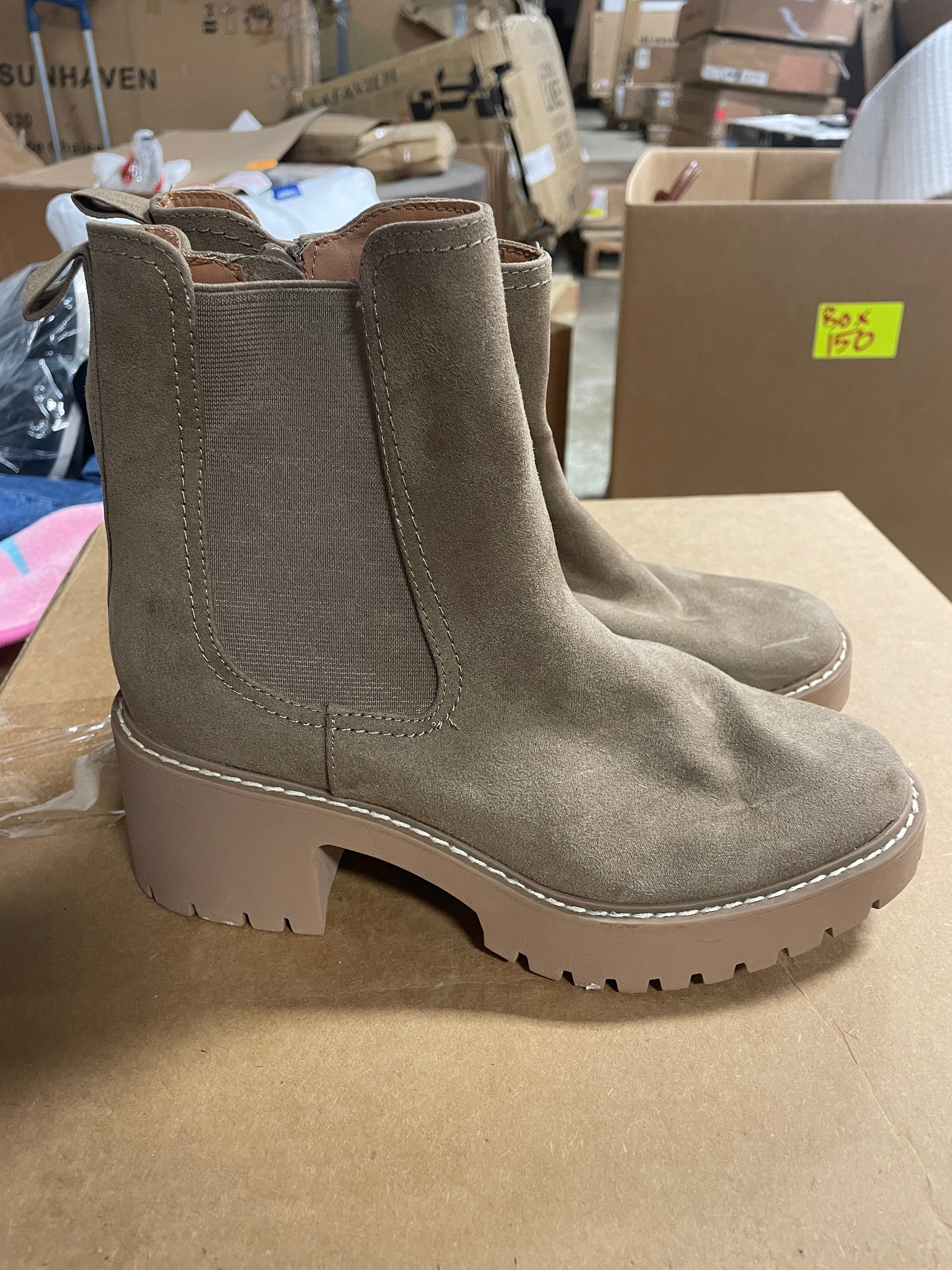 Women's Crispin Chelsea Boots, sz 7.5