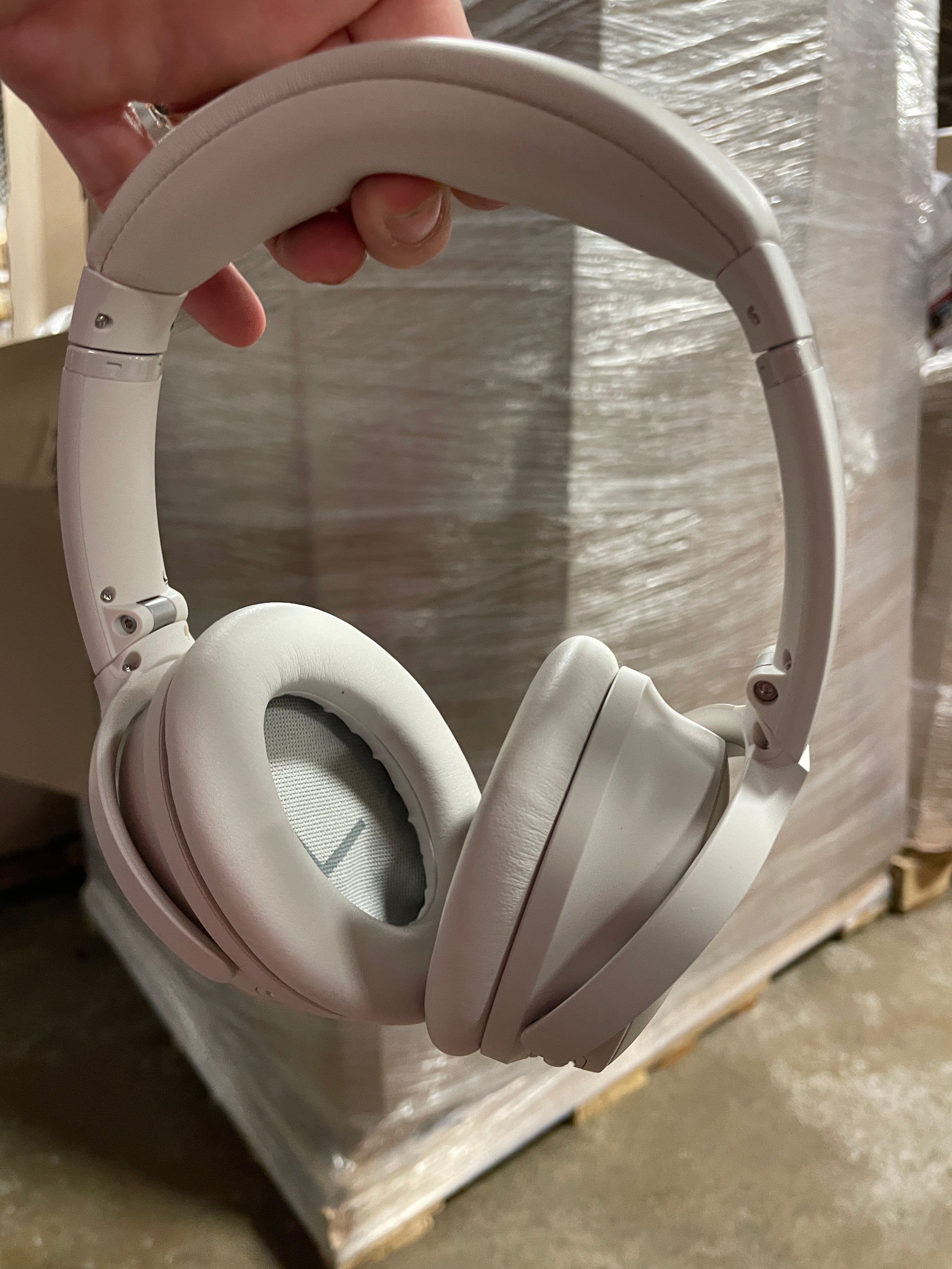 Bose QuietComfort Bluetooth Wireless Noise Cancelling Headphones,