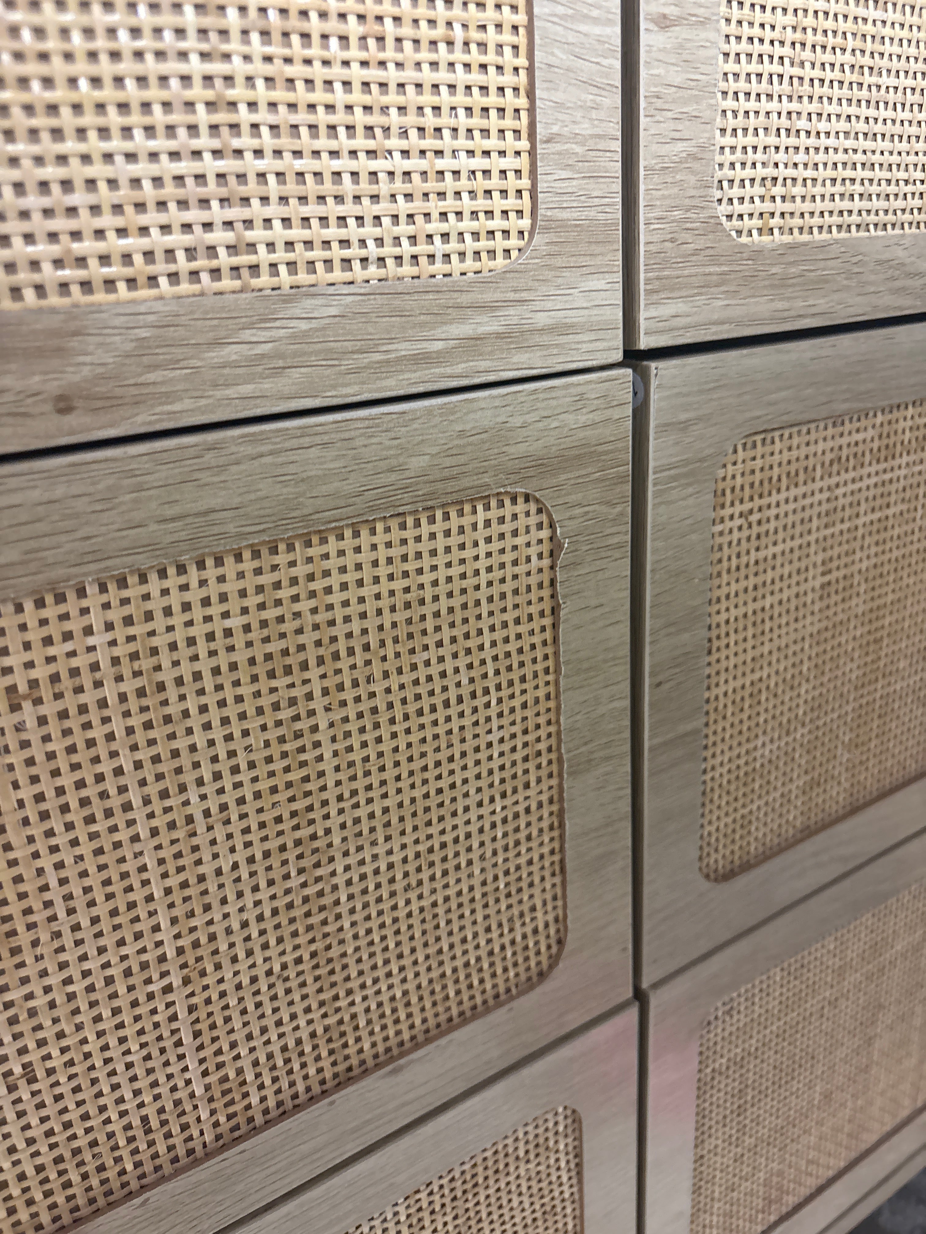 47.2" W 6 - Drawer Double Dresser SHOWROOM ITEM