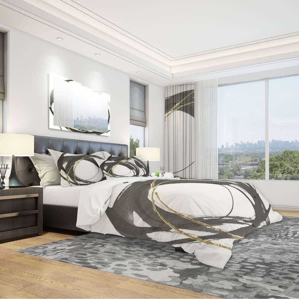 'Gold Glamour Circle I' Geometric Bedding Set - Duvet Cover & Shams - Full/Queen Cover +2 Shams (comforter not included)
