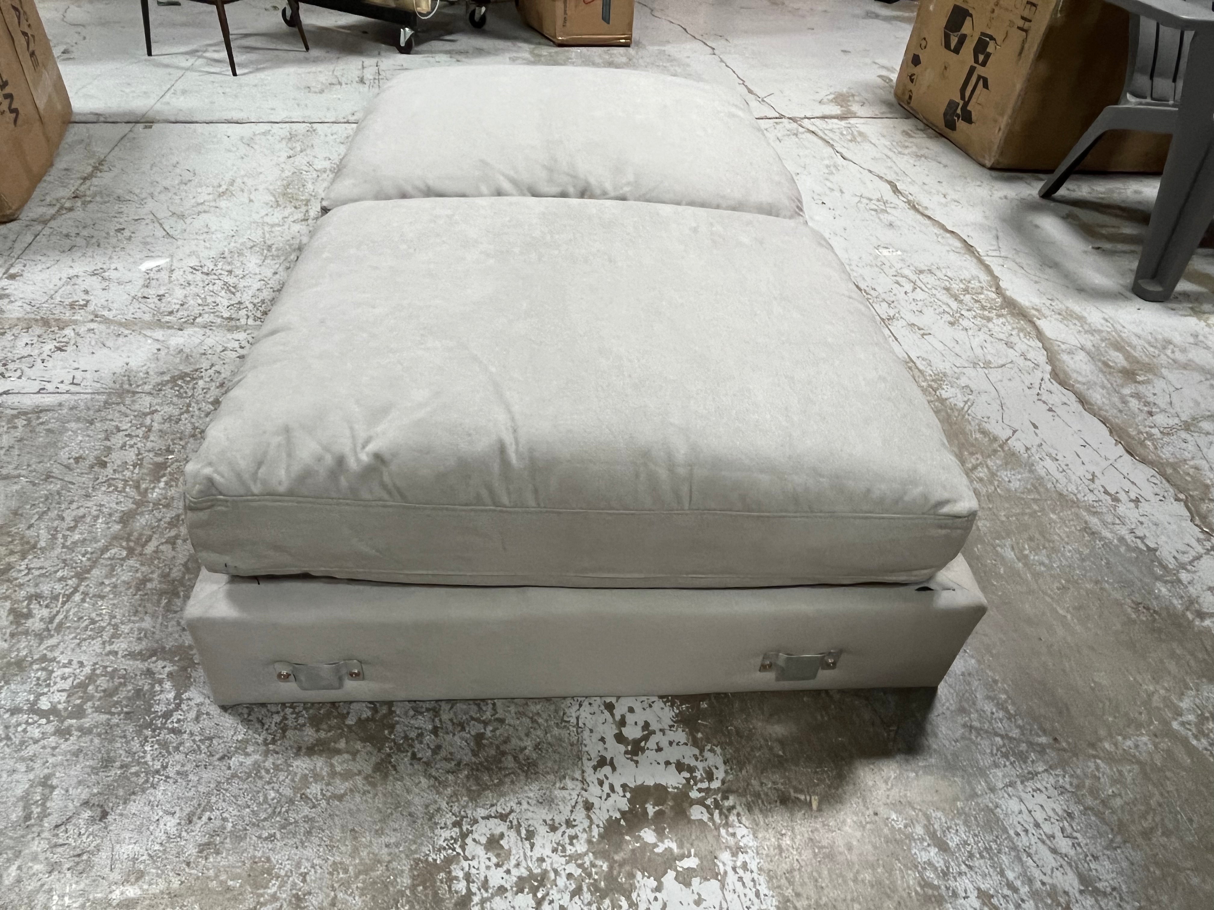 Odd ottoman pieces x2