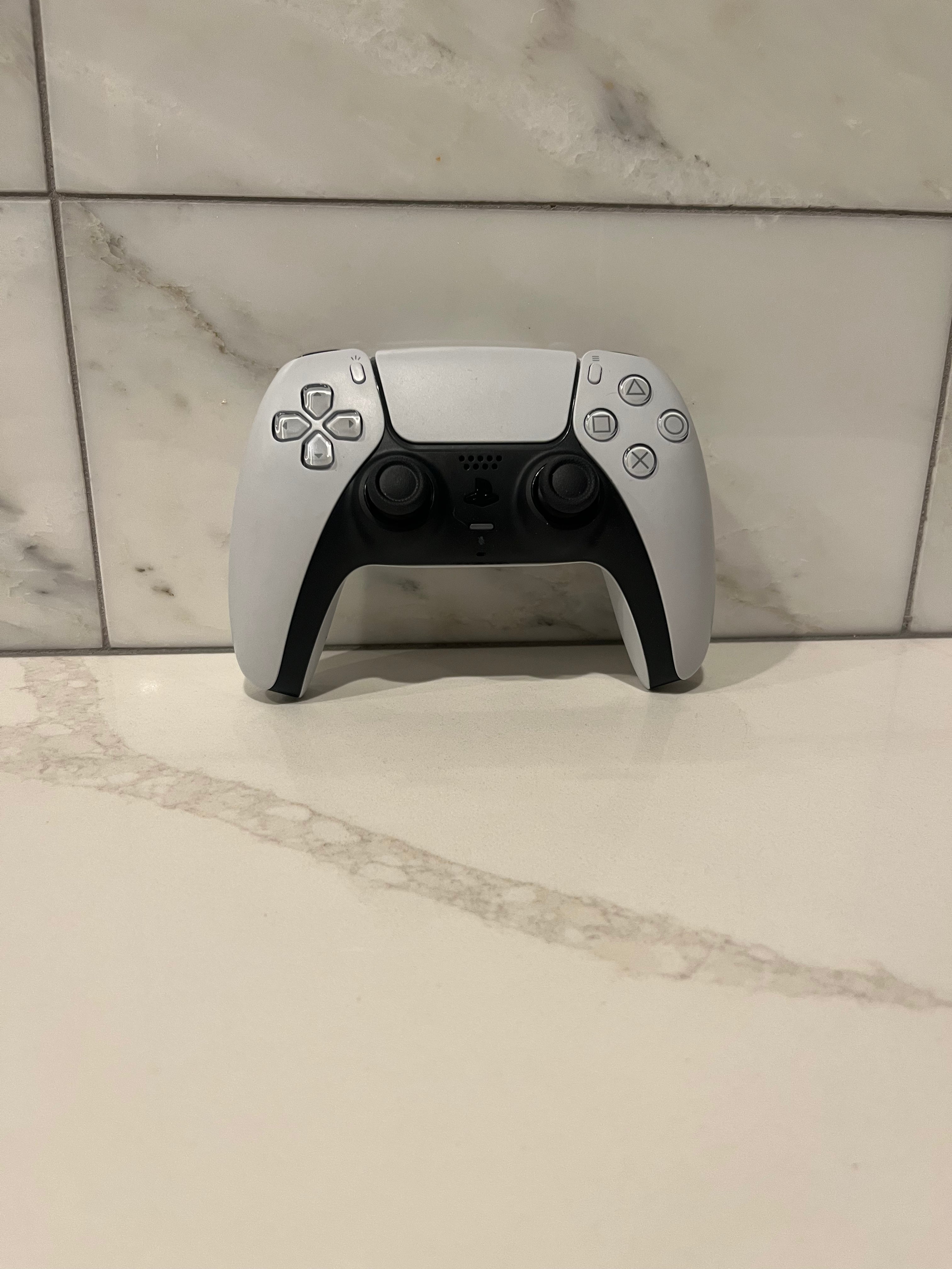 PlayStation DualSense Wireless Controller - White