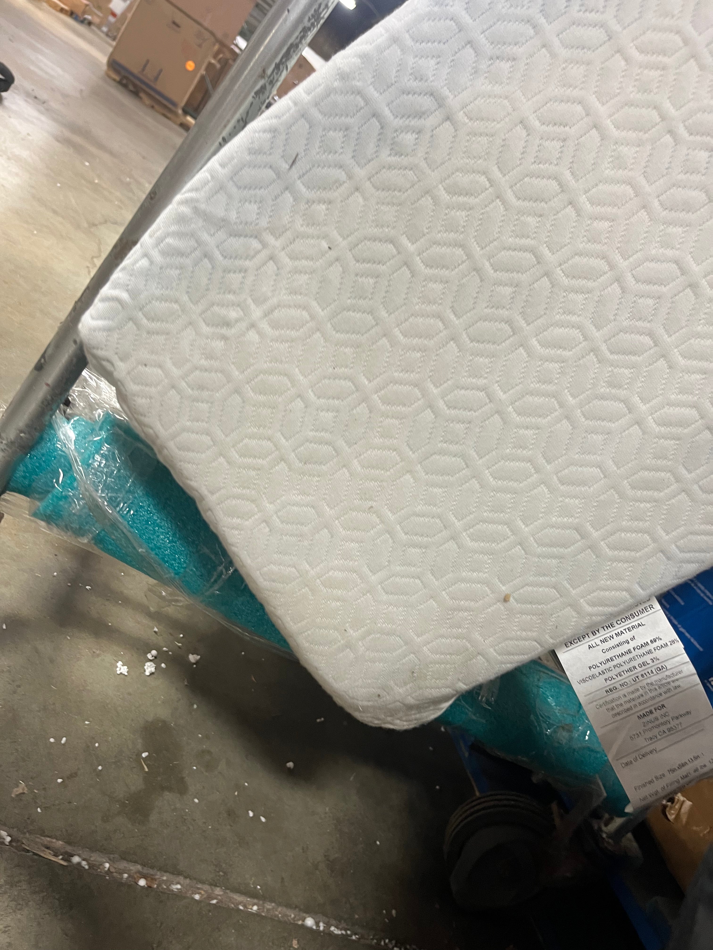 12" Full Medium Memory Foam Mattress